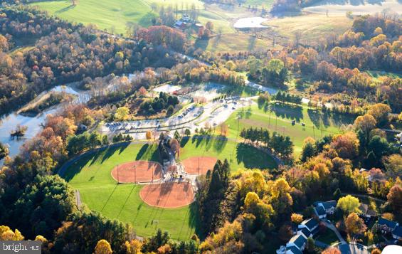 DORSEY HALL - Residential