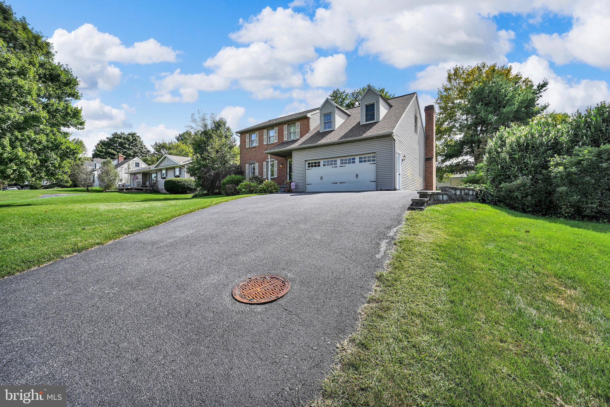 690 W CHURCH ROAD