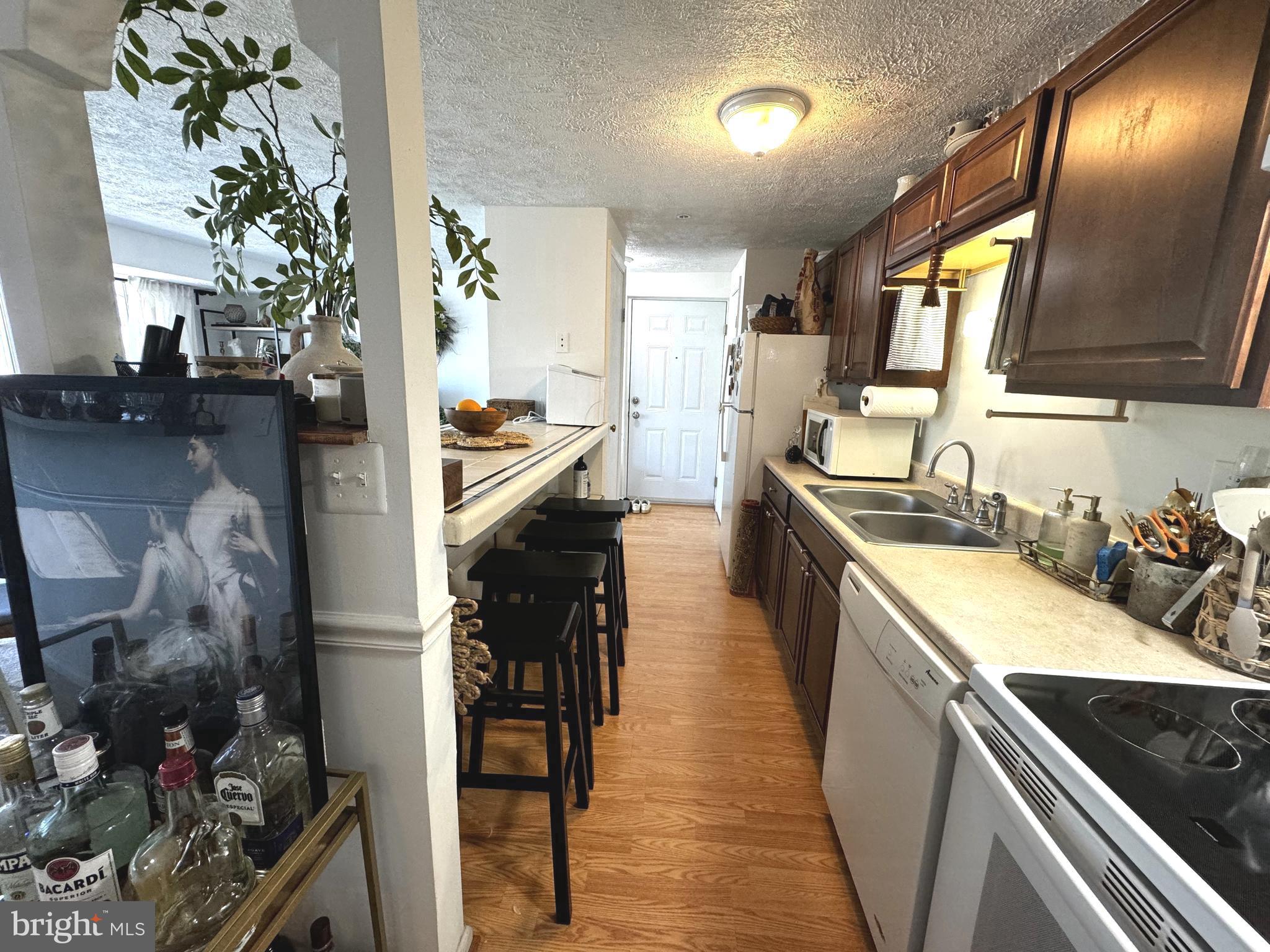 PARK SUMMIT CODM - Residential Lease