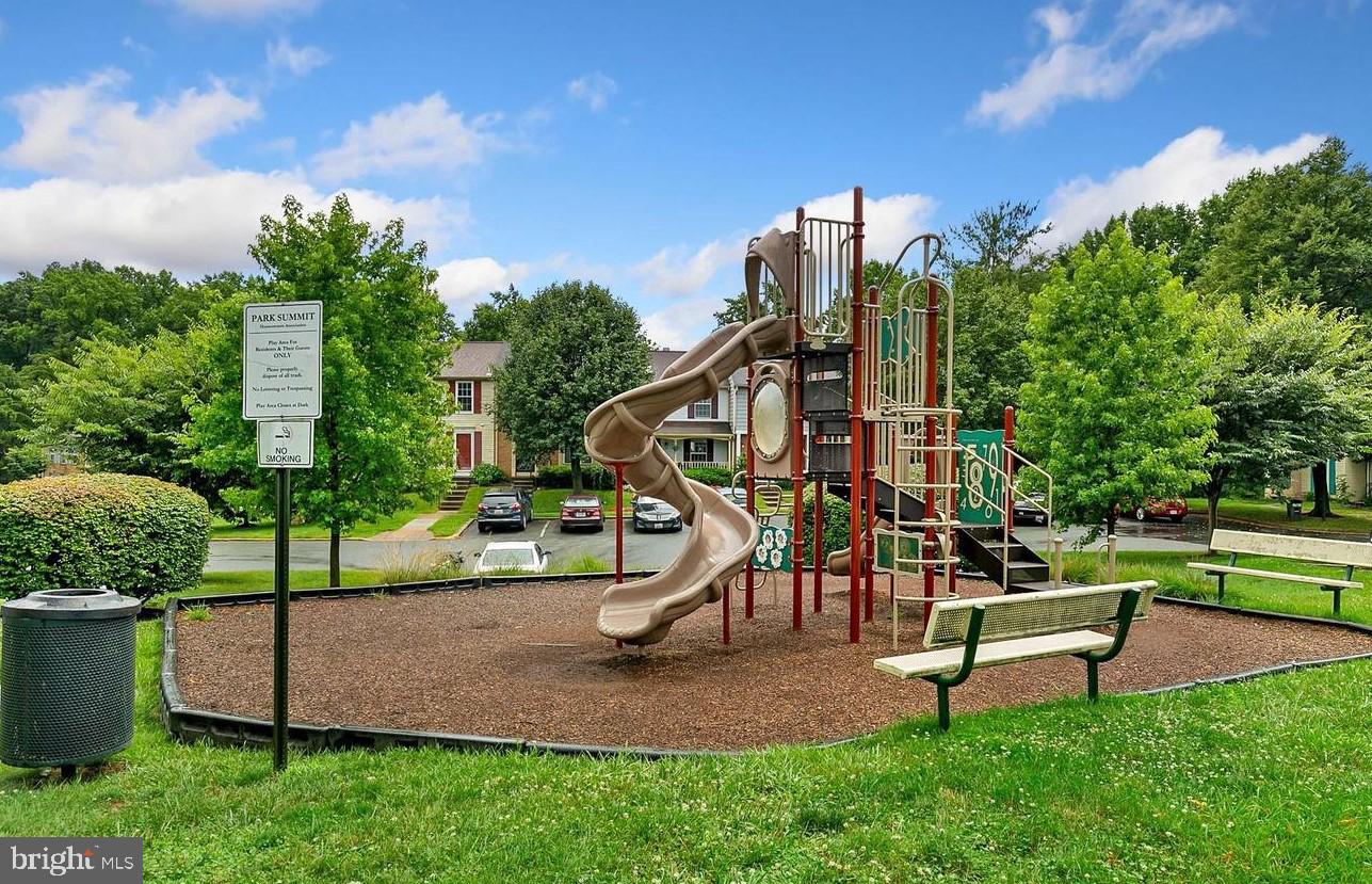 PARK SUMMIT CODM - Residential Lease