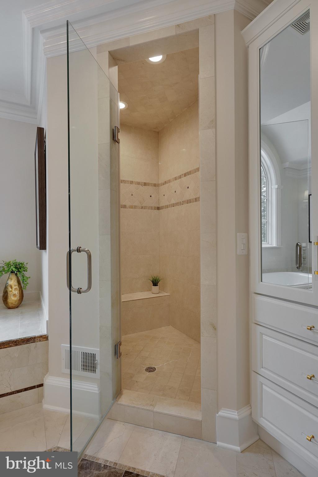 SPRING HILL FARM - Residential