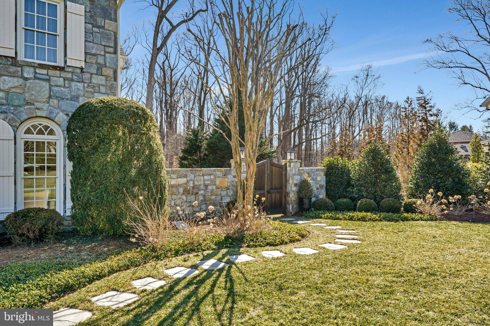 SPRING HILL FARM - Residential