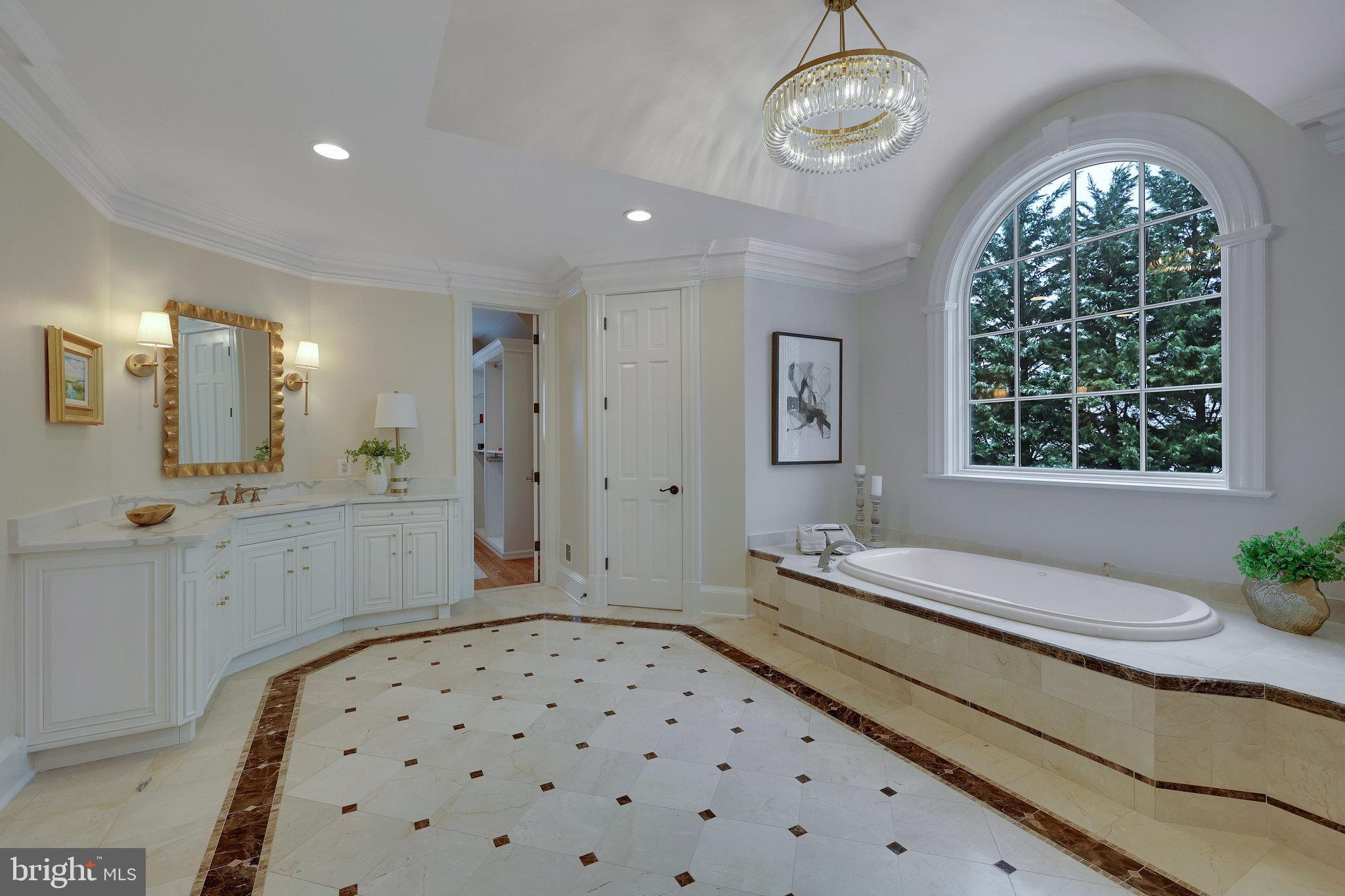 SPRING HILL FARM - Residential