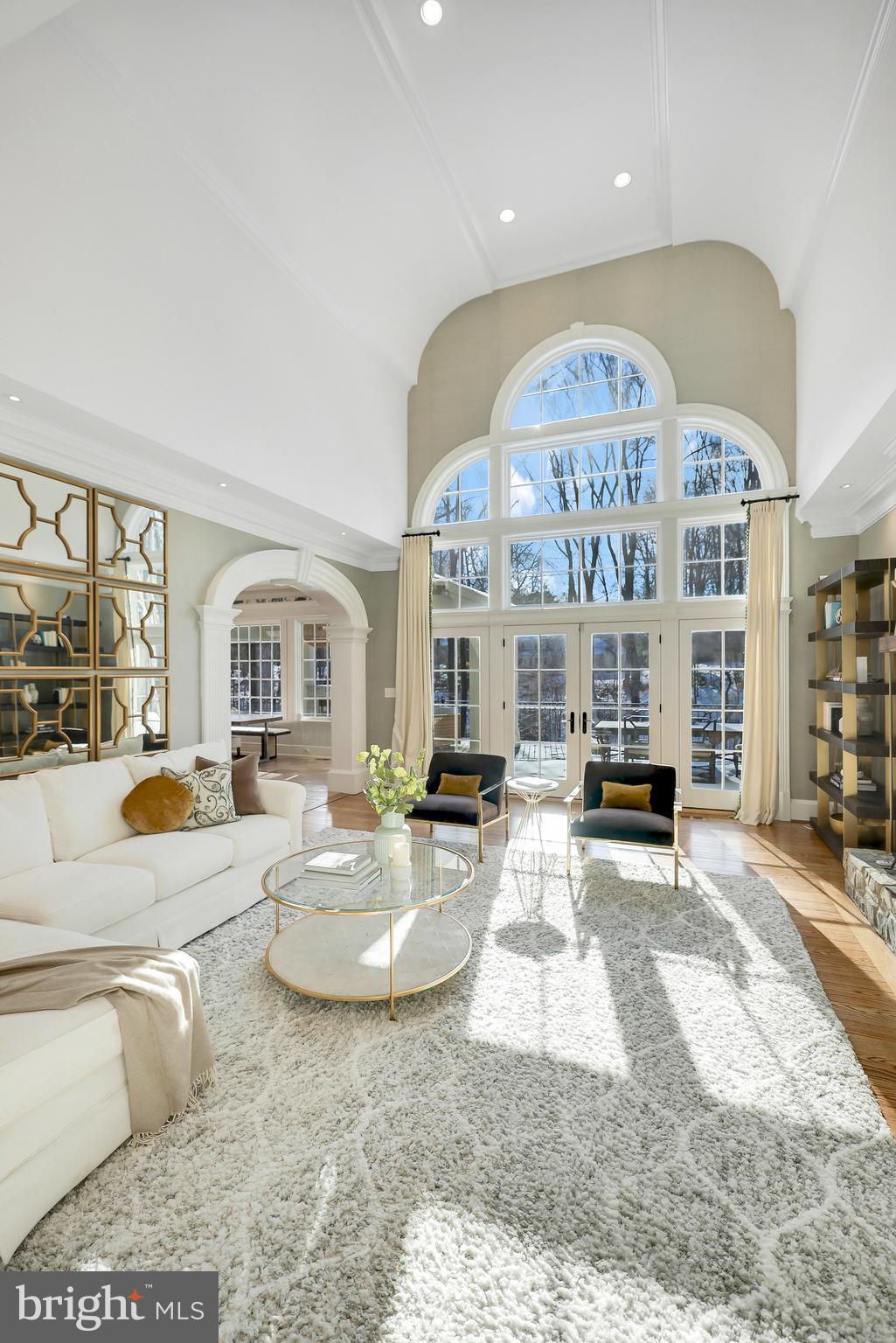 SPRING HILL FARM - Residential