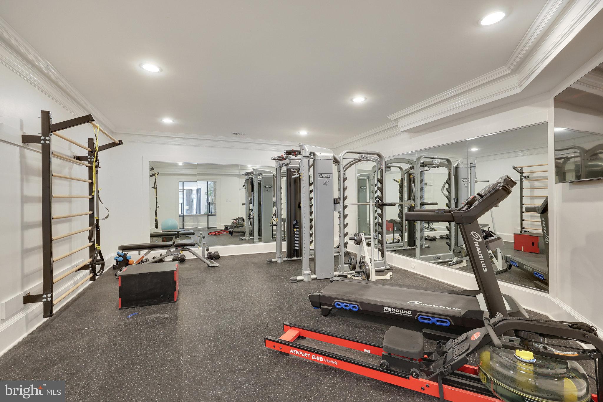 SPRING HILL FARM - Residential