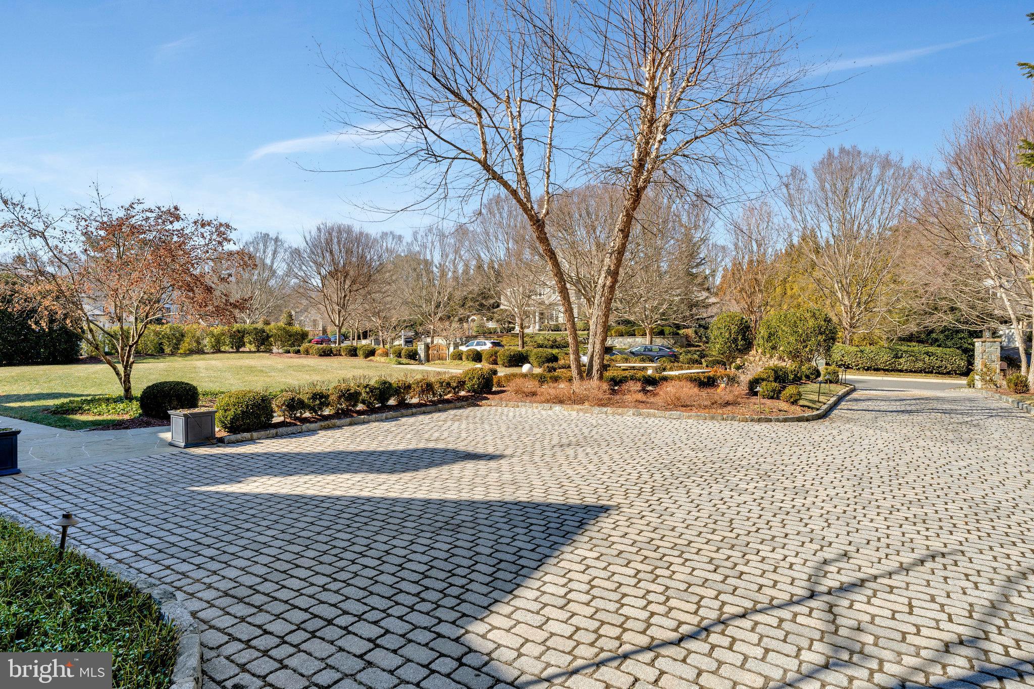 SPRING HILL FARM - Residential