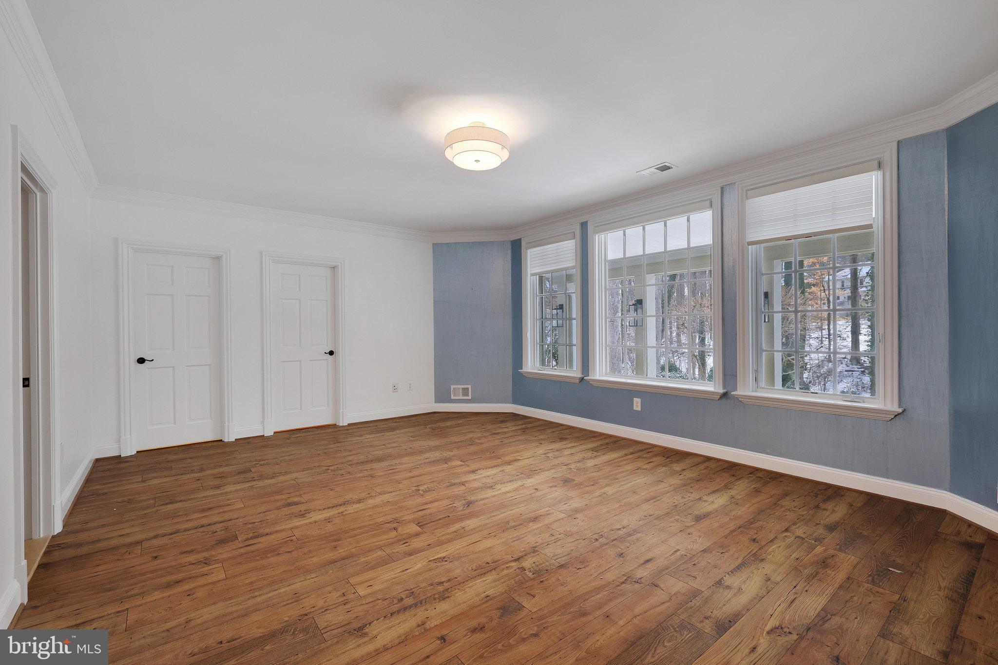 SPRING HILL FARM - Residential