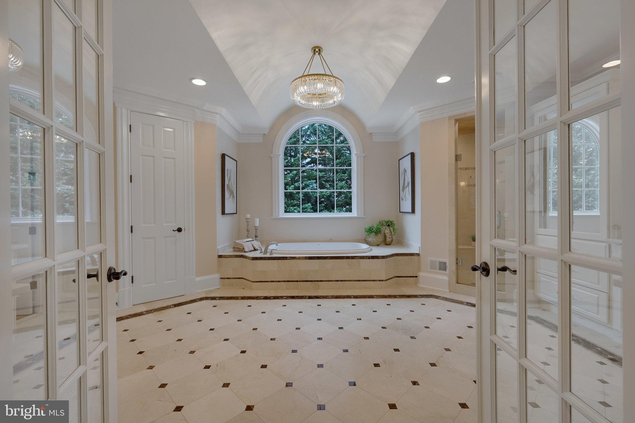 SPRING HILL FARM - Residential