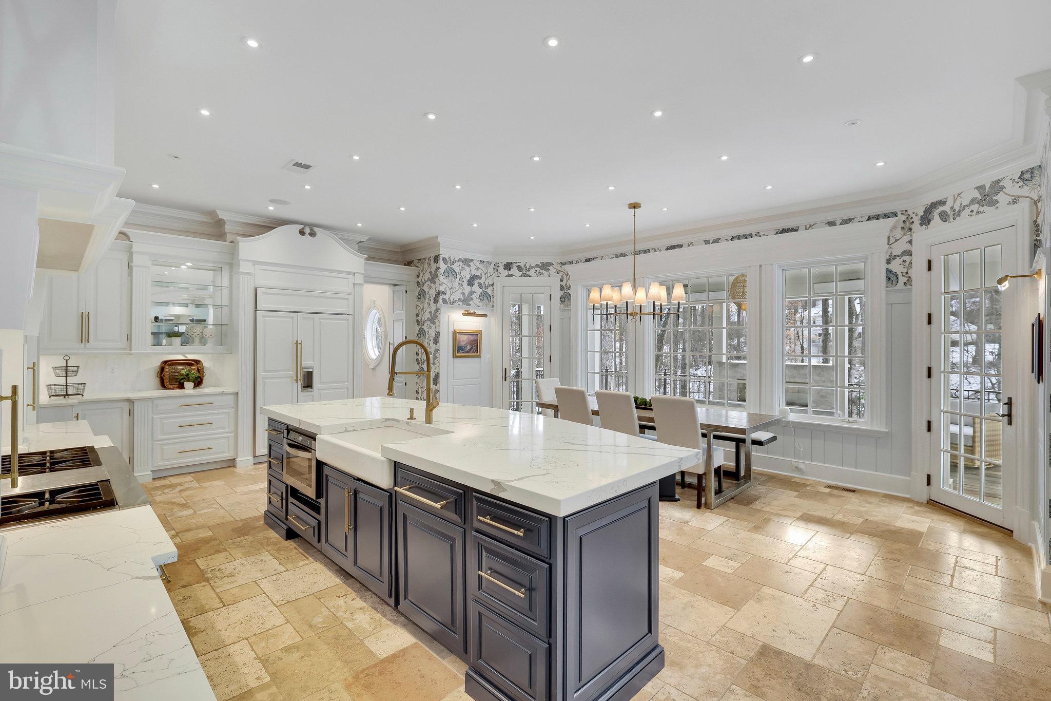 SPRING HILL FARM - Residential