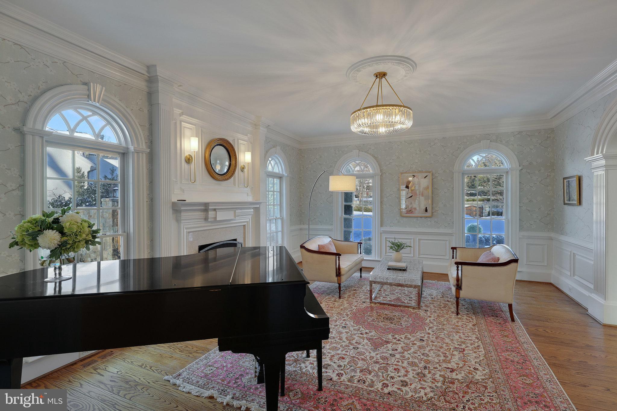 SPRING HILL FARM - Residential