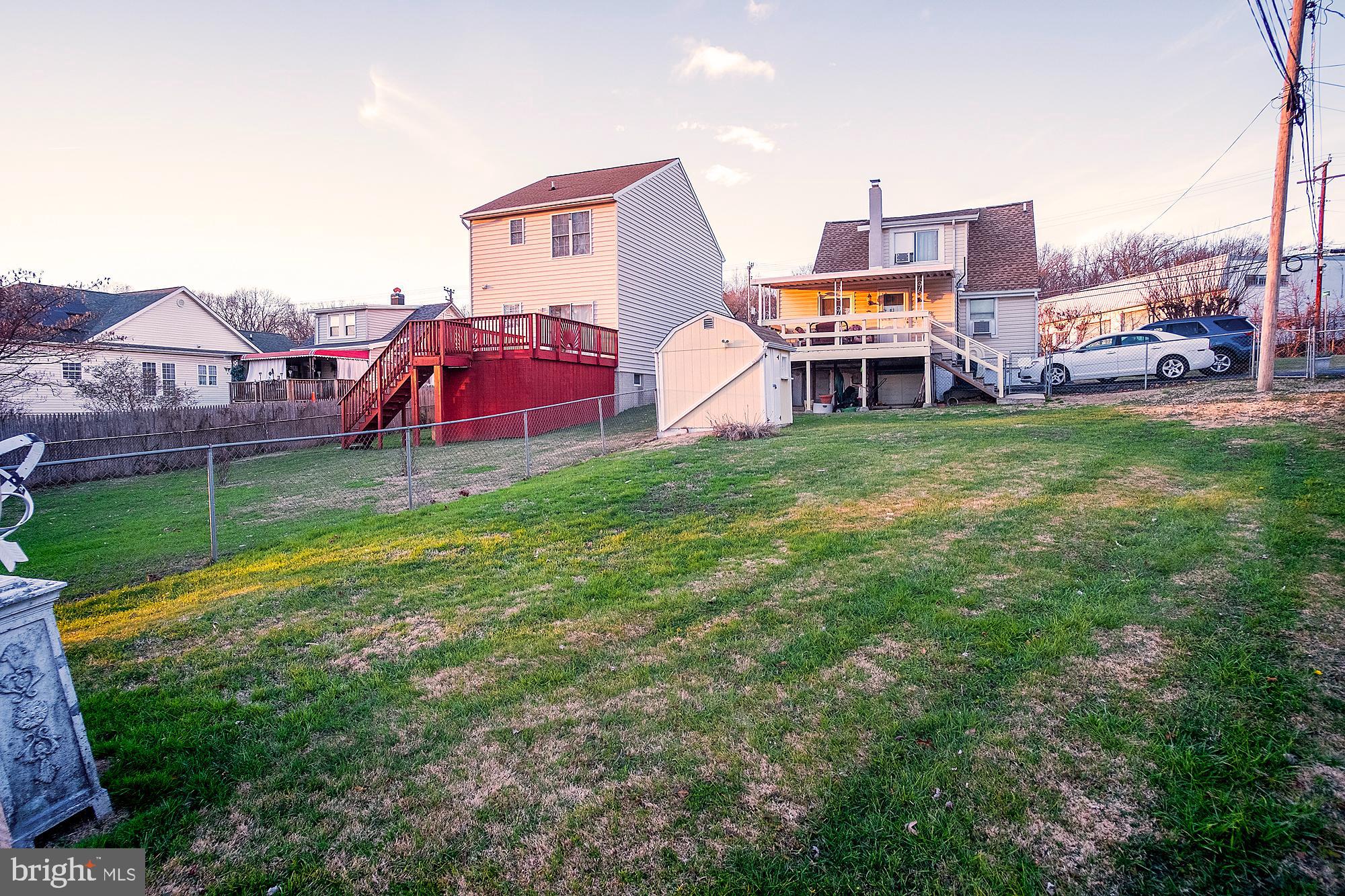 OAK PARK - Residential