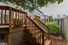 LANDSDOWNE - Residential Lease