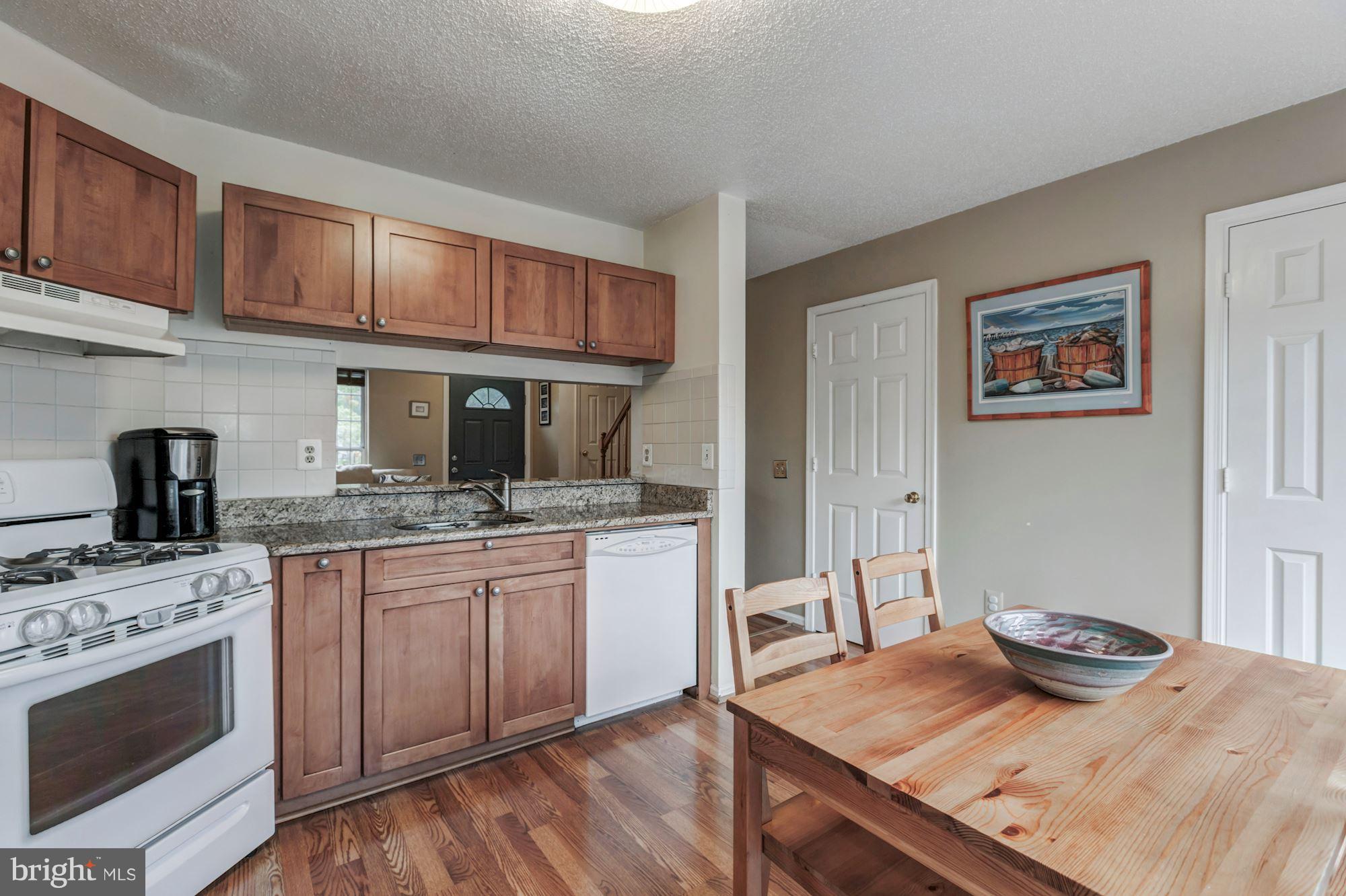 LANDSDOWNE - Residential Lease