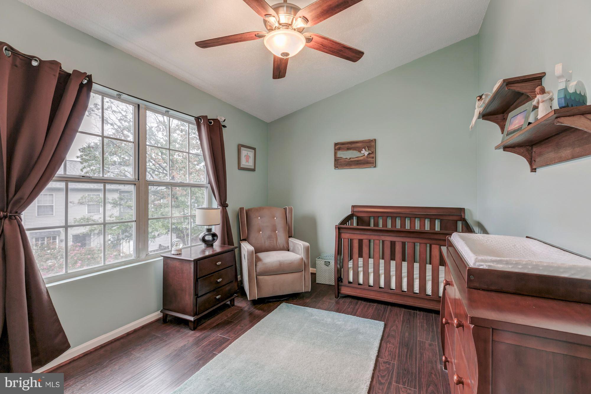 LANDSDOWNE - Residential Lease