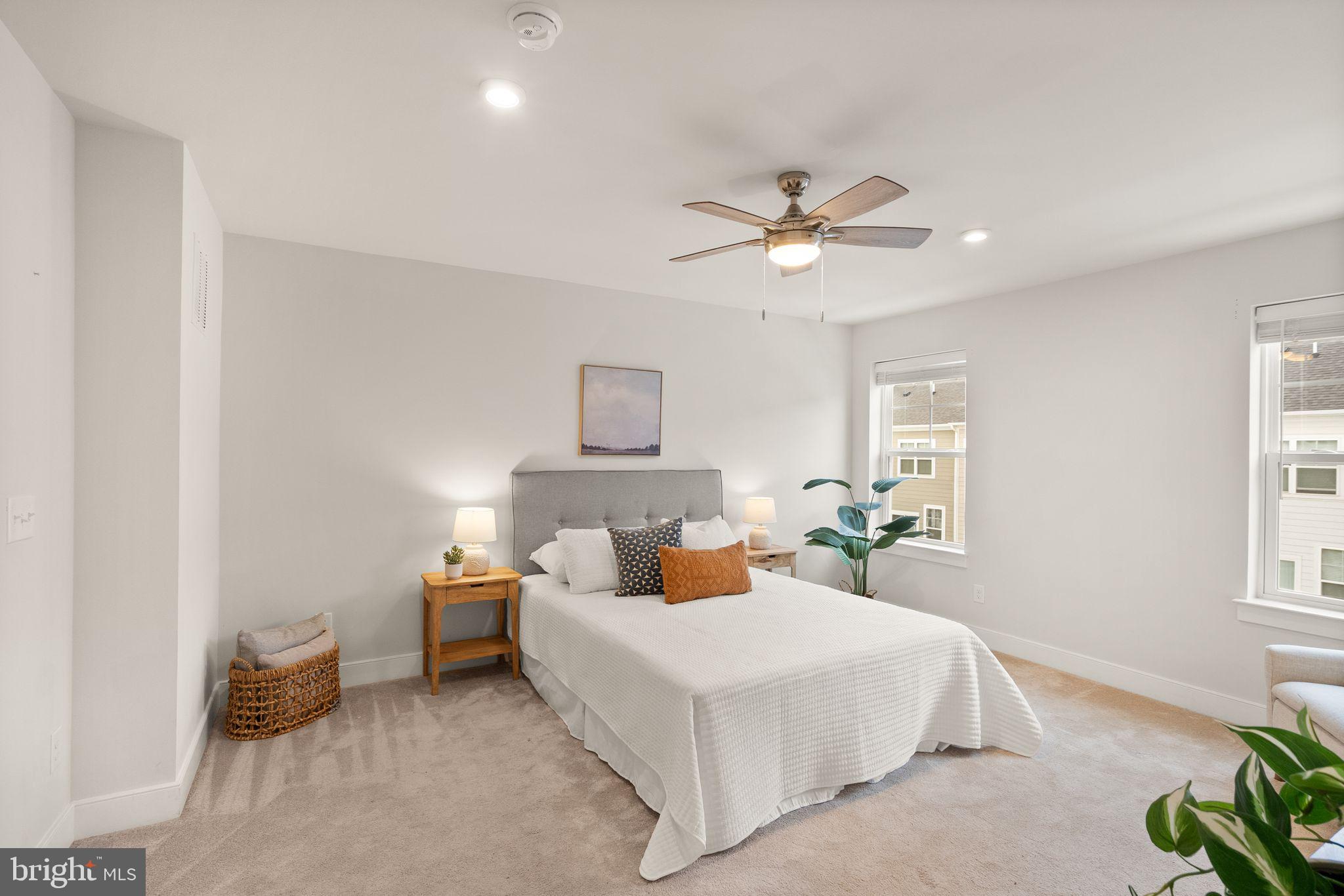 POTOMAC SHORES - Residential