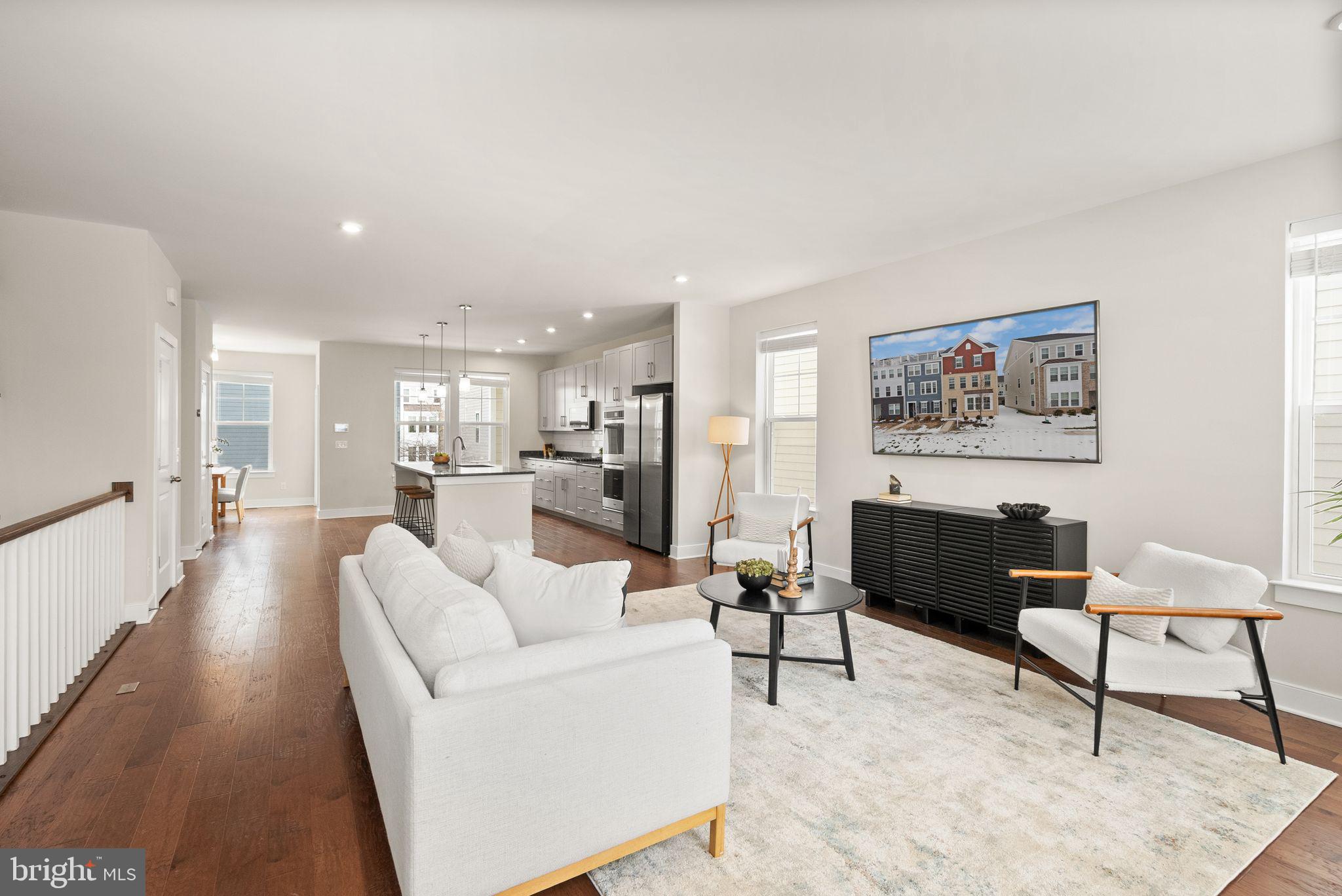 POTOMAC SHORES - Residential