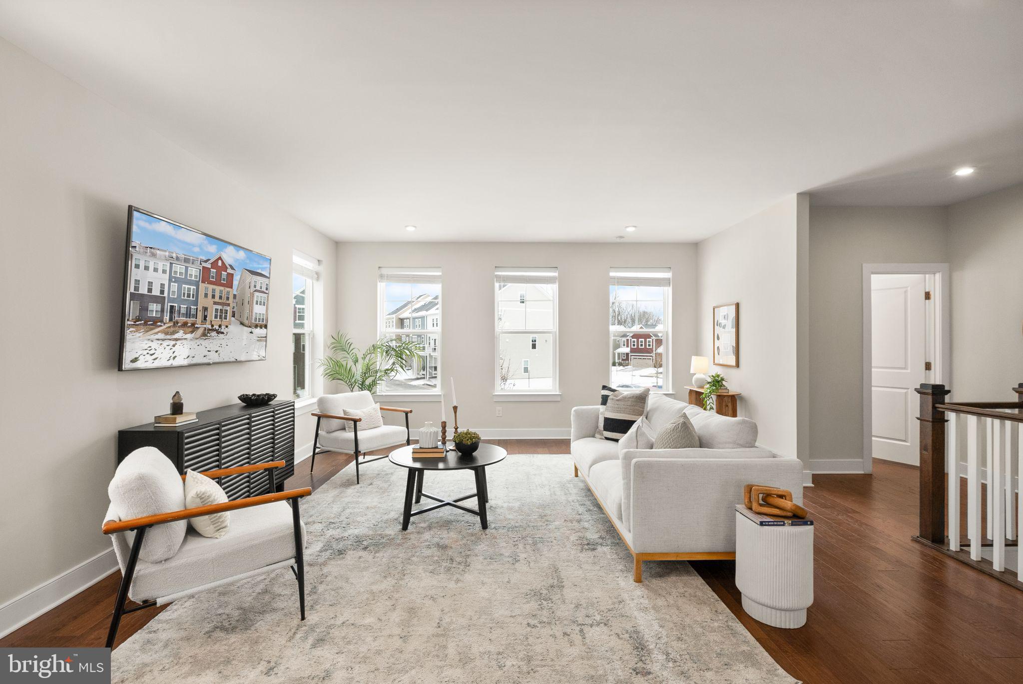 POTOMAC SHORES - Residential