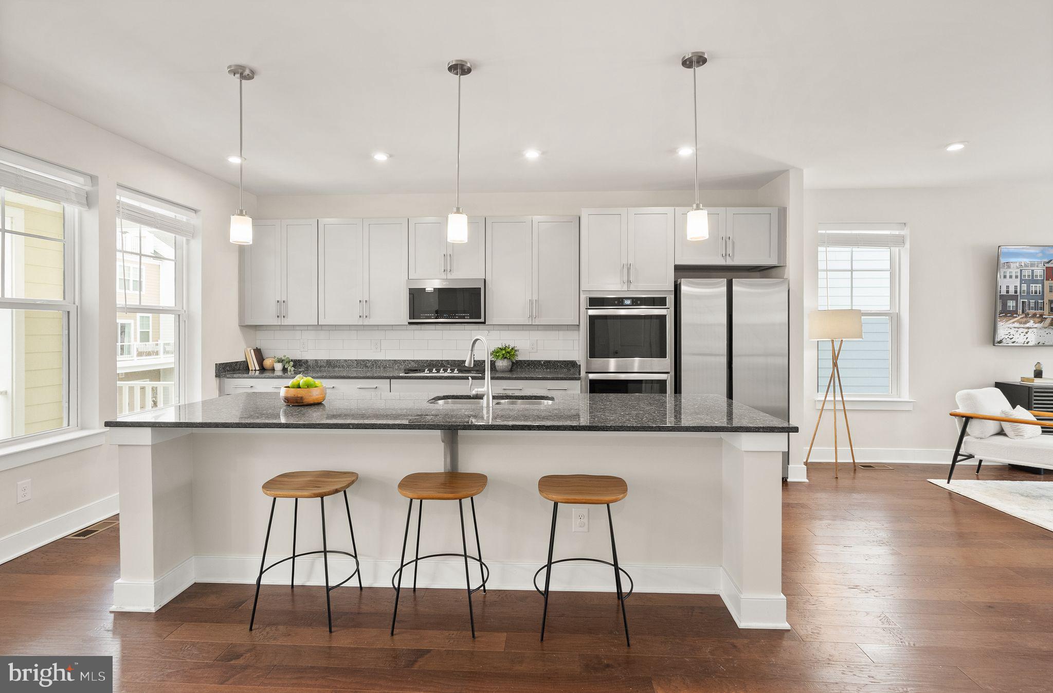 POTOMAC SHORES - Residential