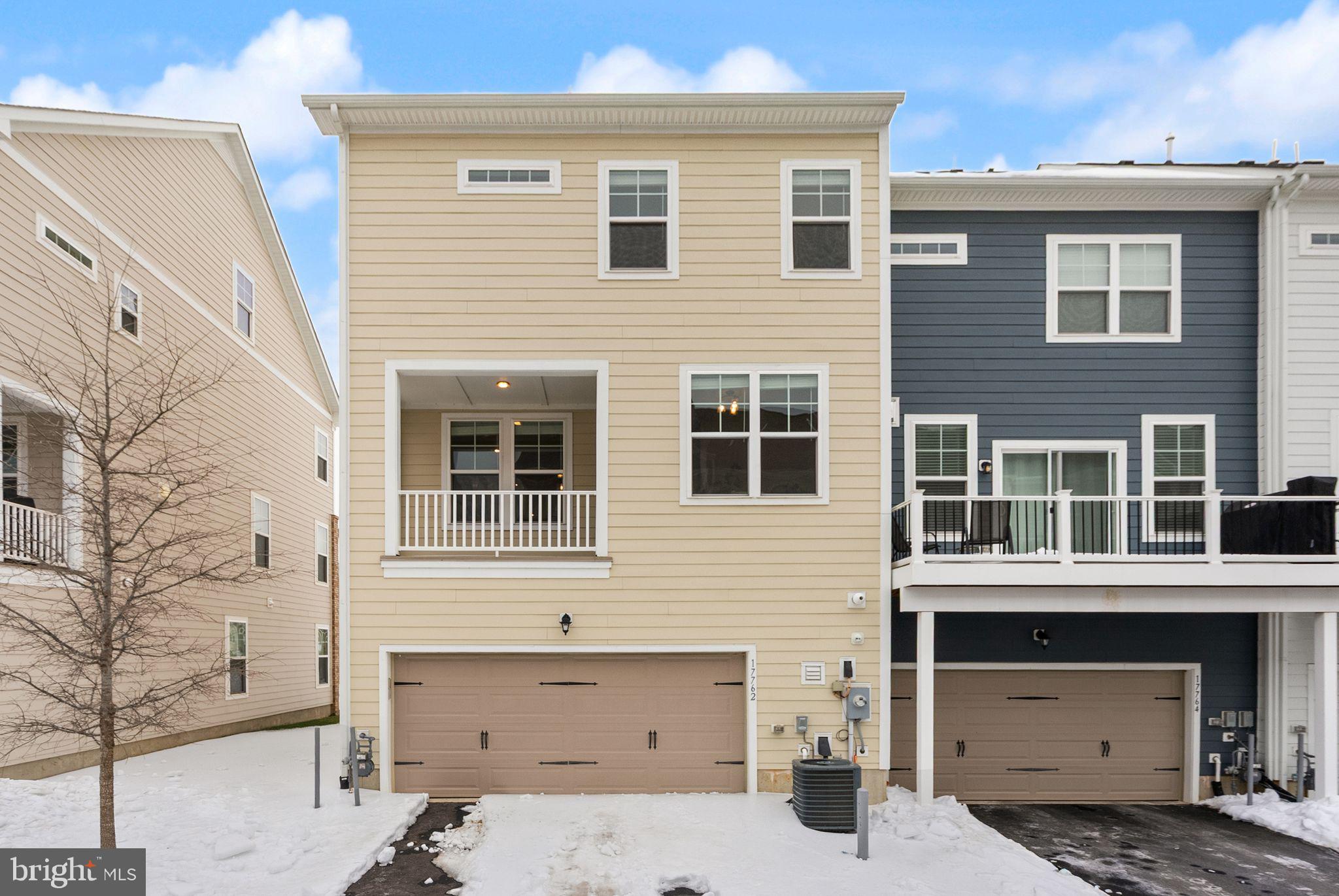 POTOMAC SHORES - Residential