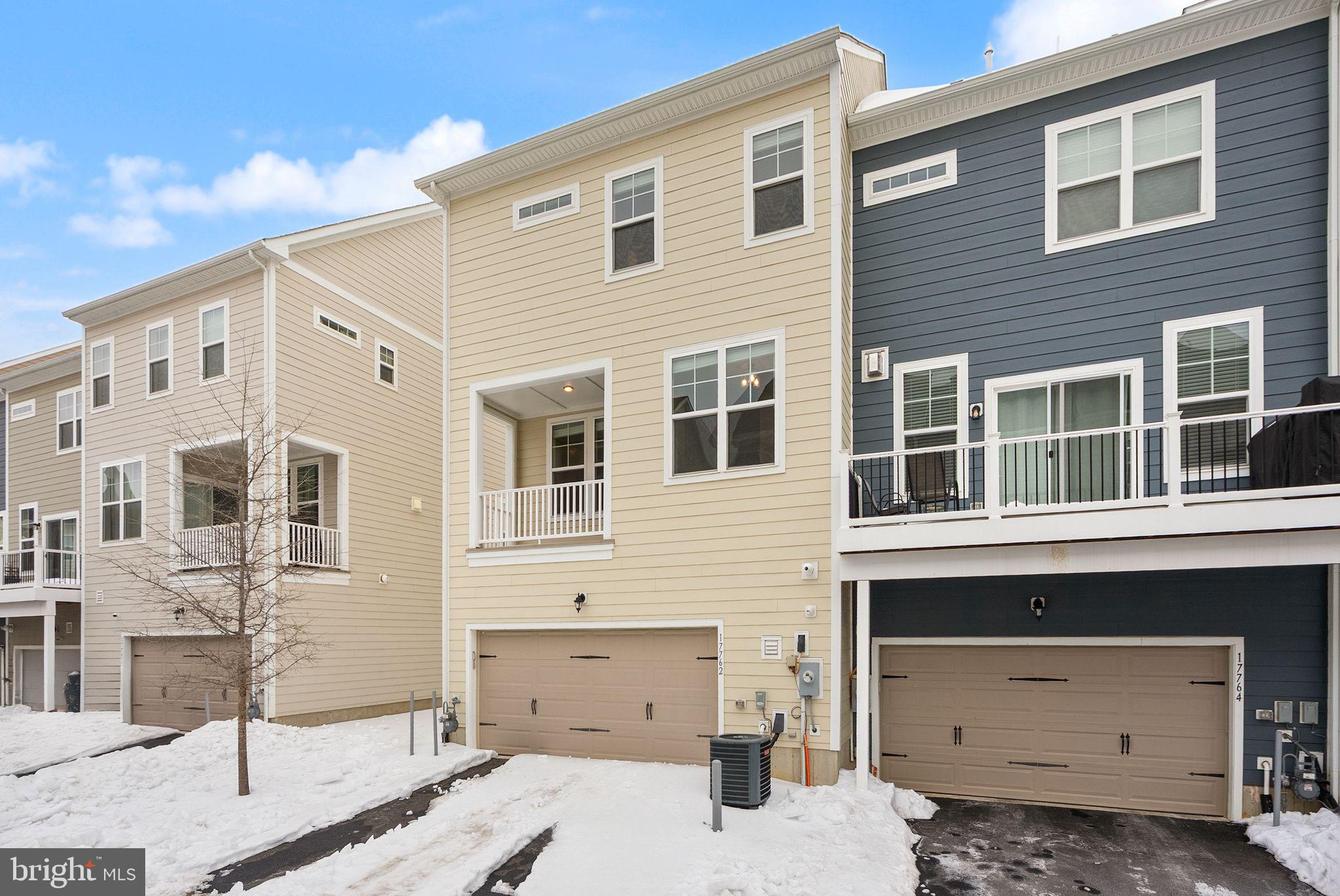 POTOMAC SHORES - Residential