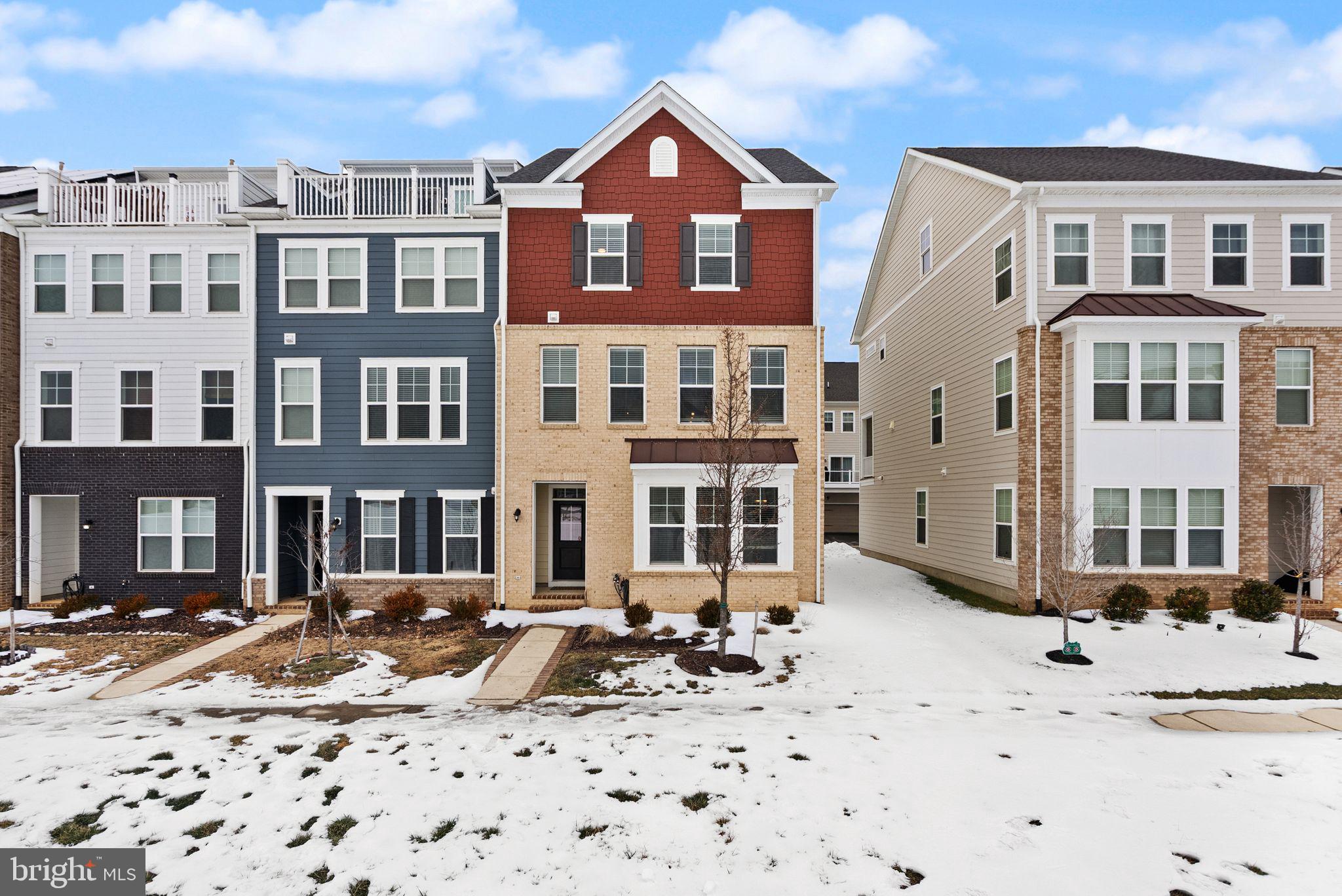 POTOMAC SHORES - Residential