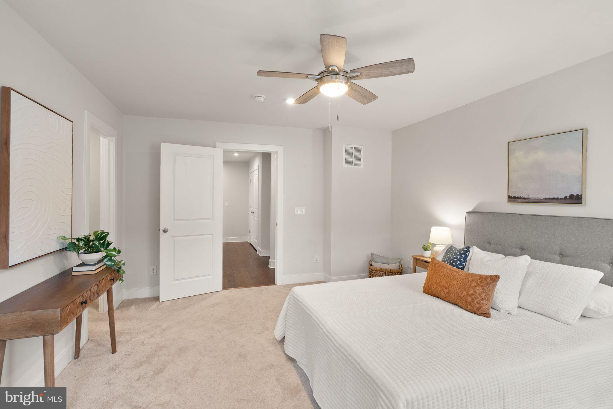 POTOMAC SHORES - Residential