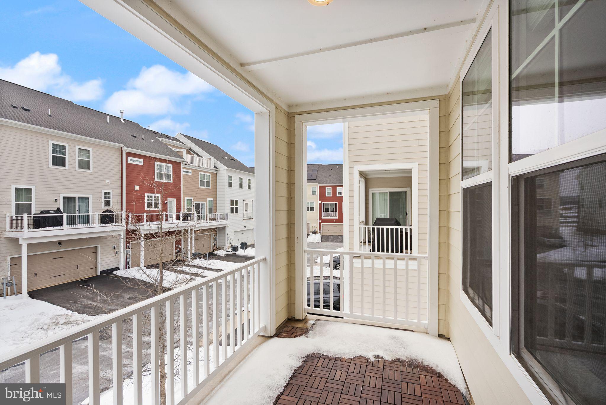 POTOMAC SHORES - Residential