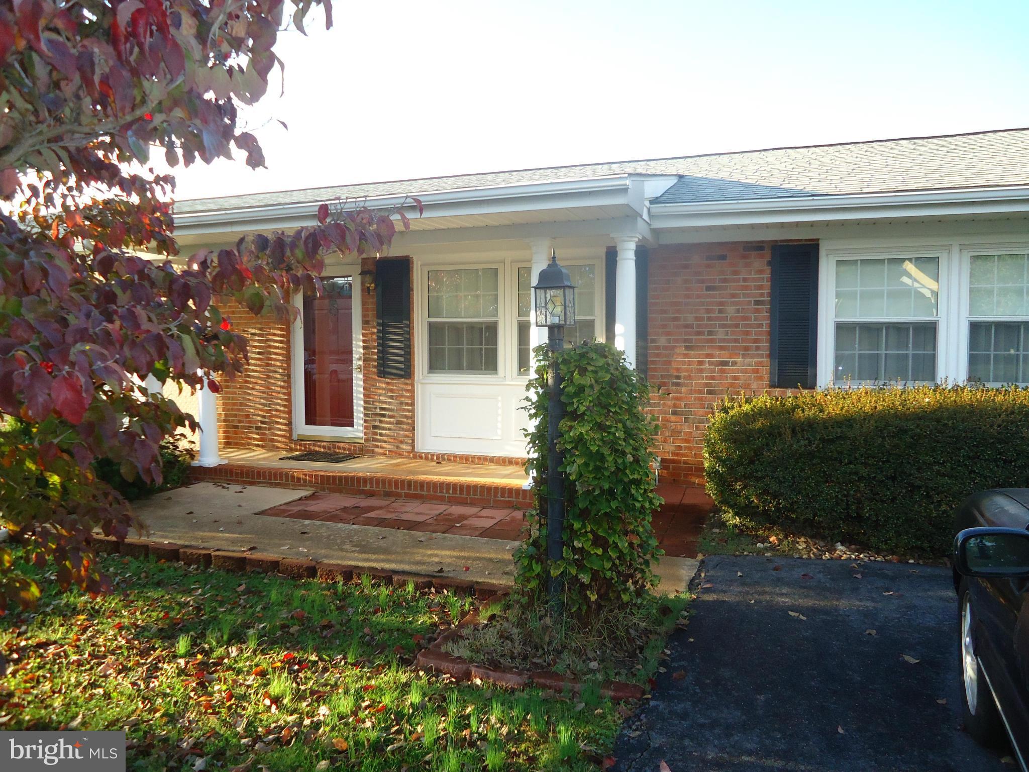 FARMINGTON HEIGHTS - Residential