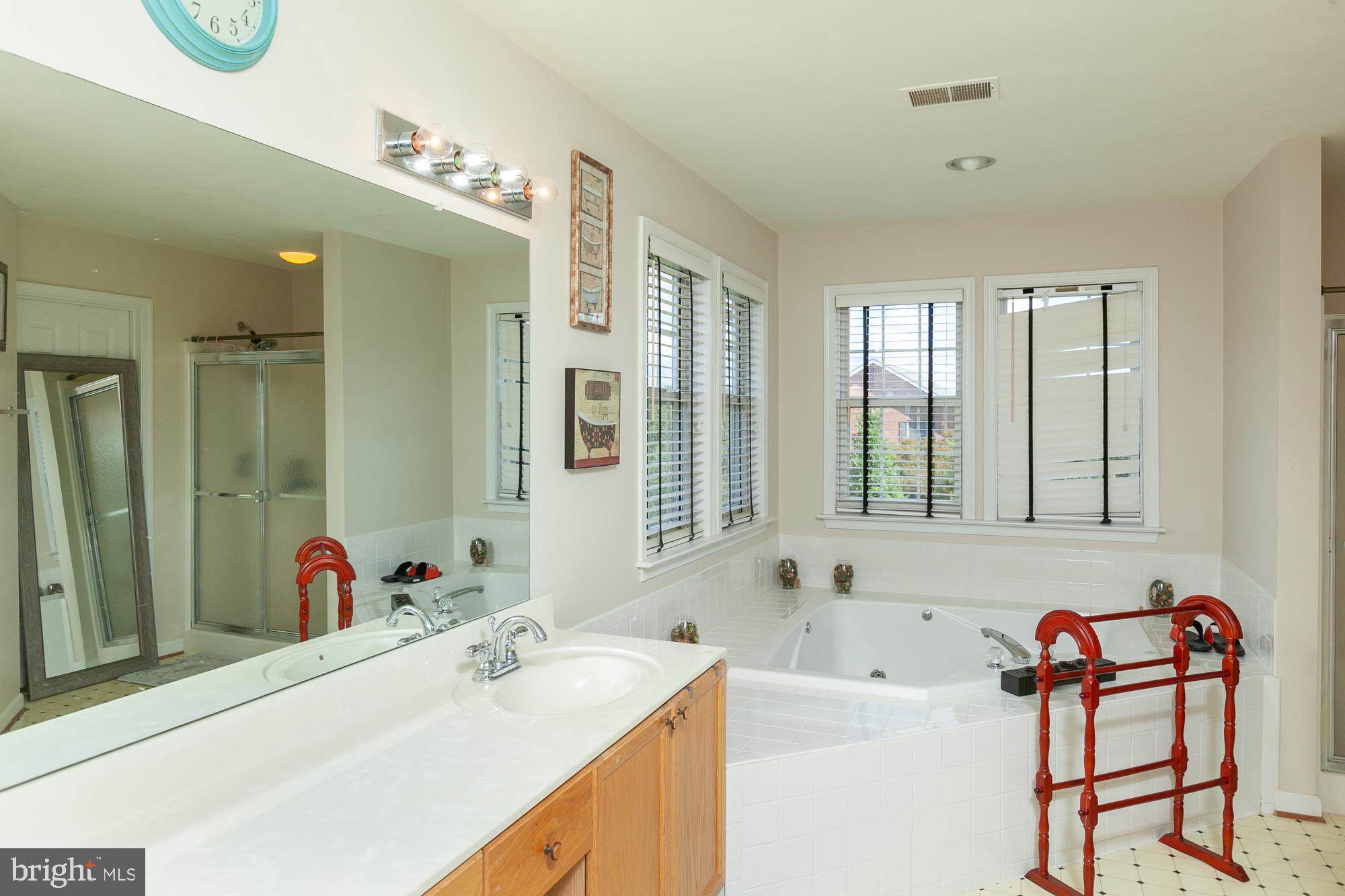 SWAN DALE - Residential