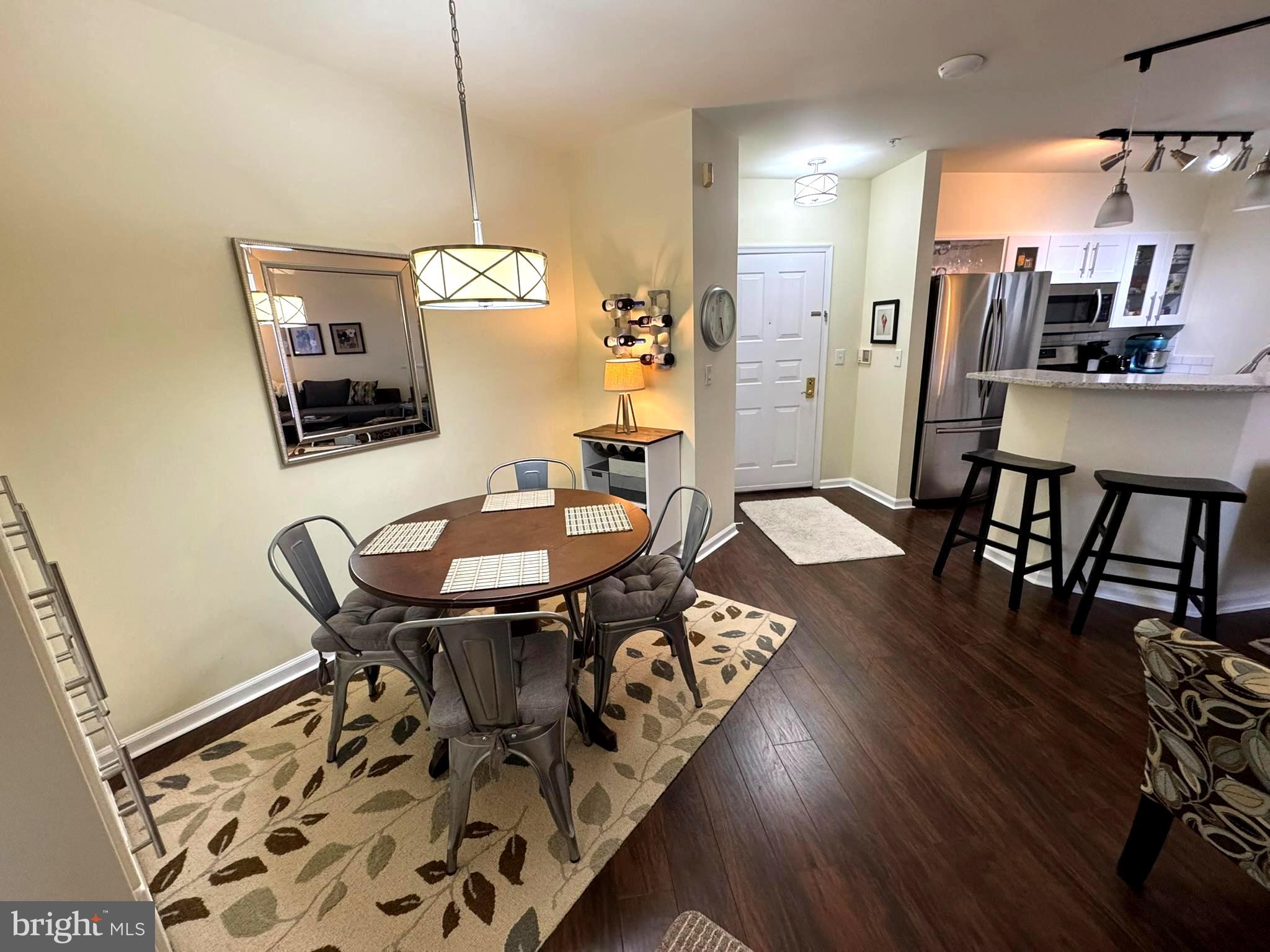 WORLDGATE CONDO - Residential