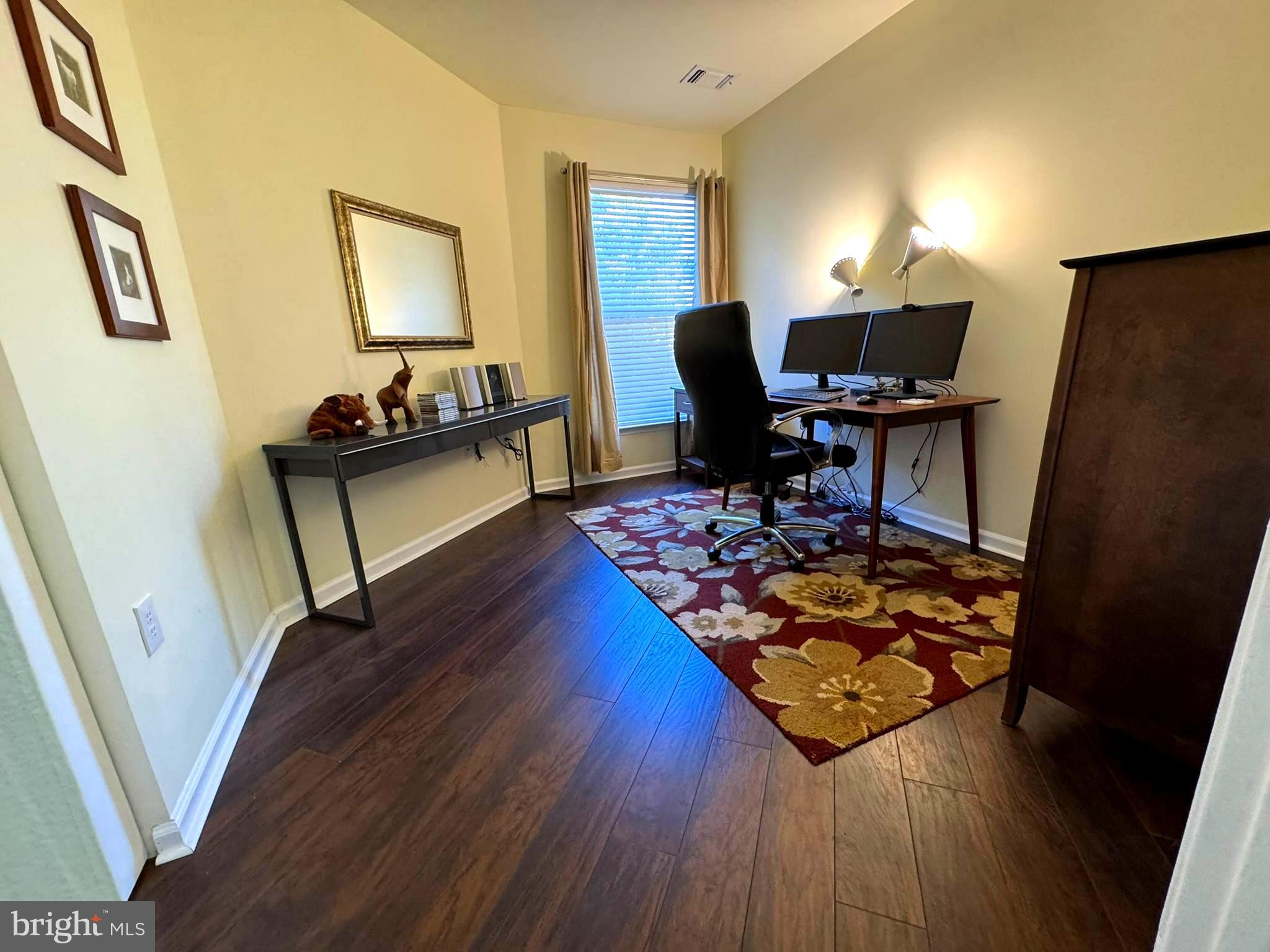 WORLDGATE CONDO - Residential