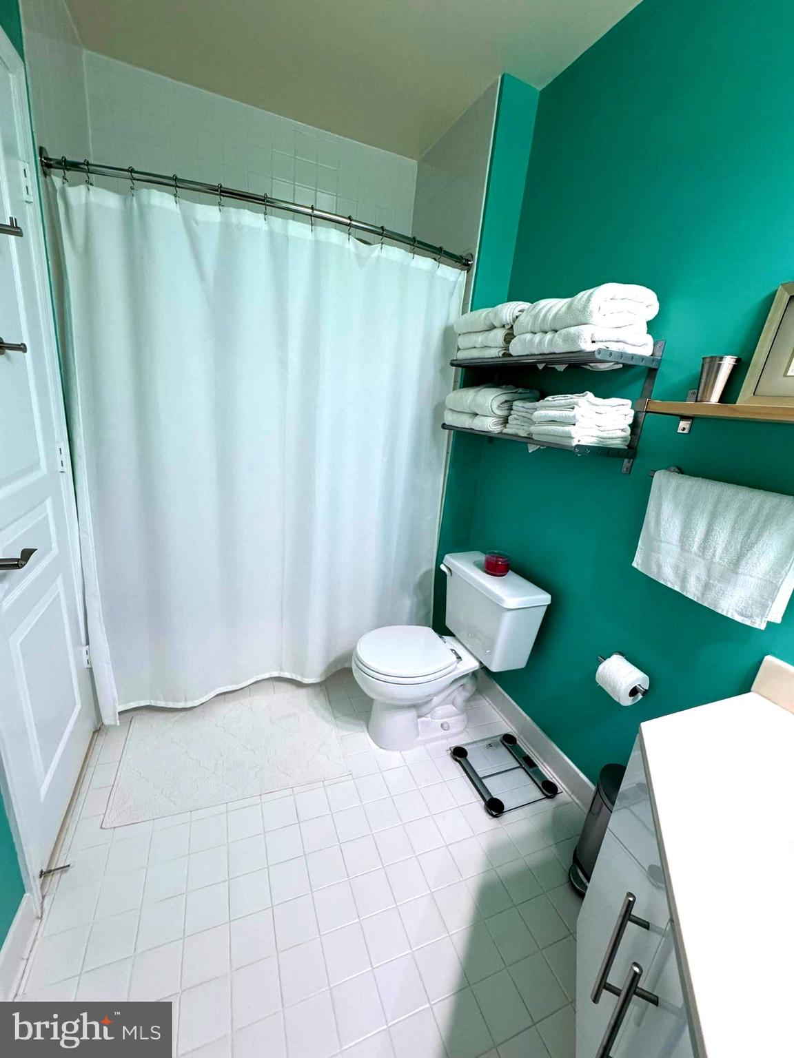 WORLDGATE CONDO - Residential