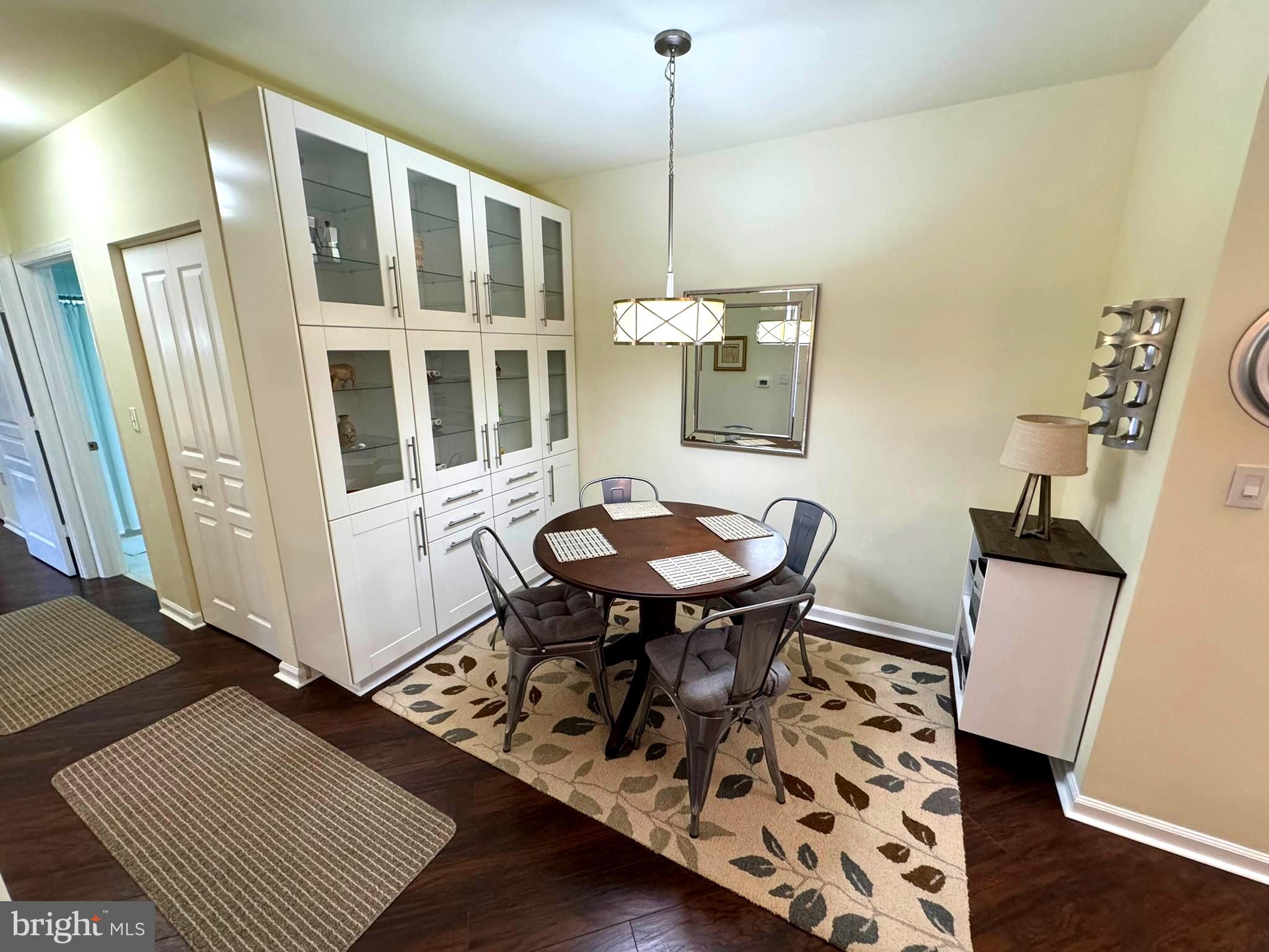 WORLDGATE CONDO - Residential