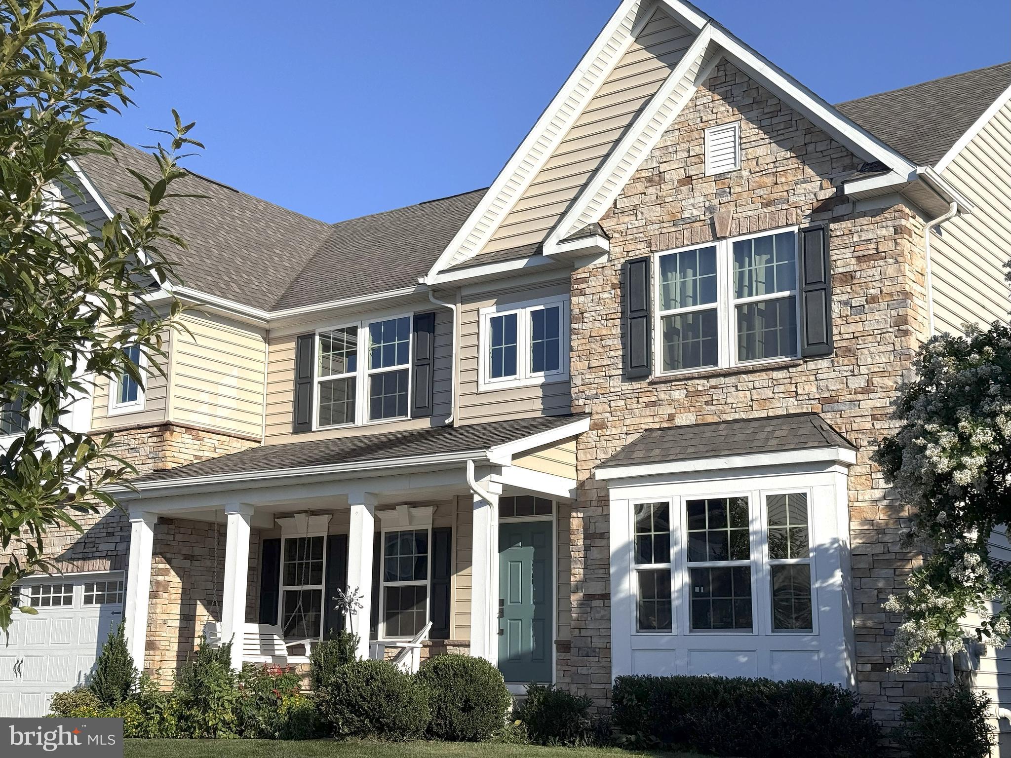 8 MELISSA DRIVE