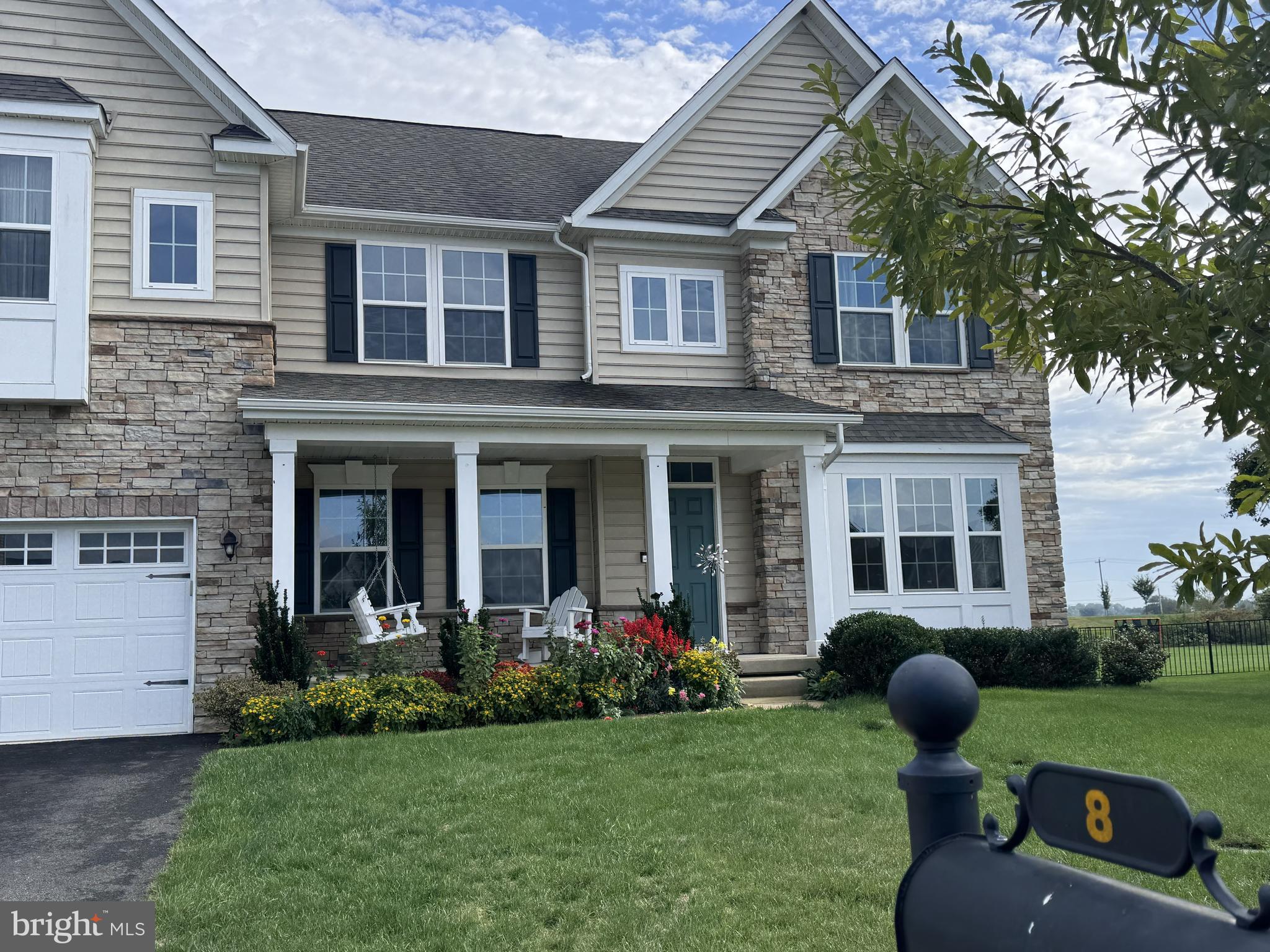 8 MELISSA DRIVE