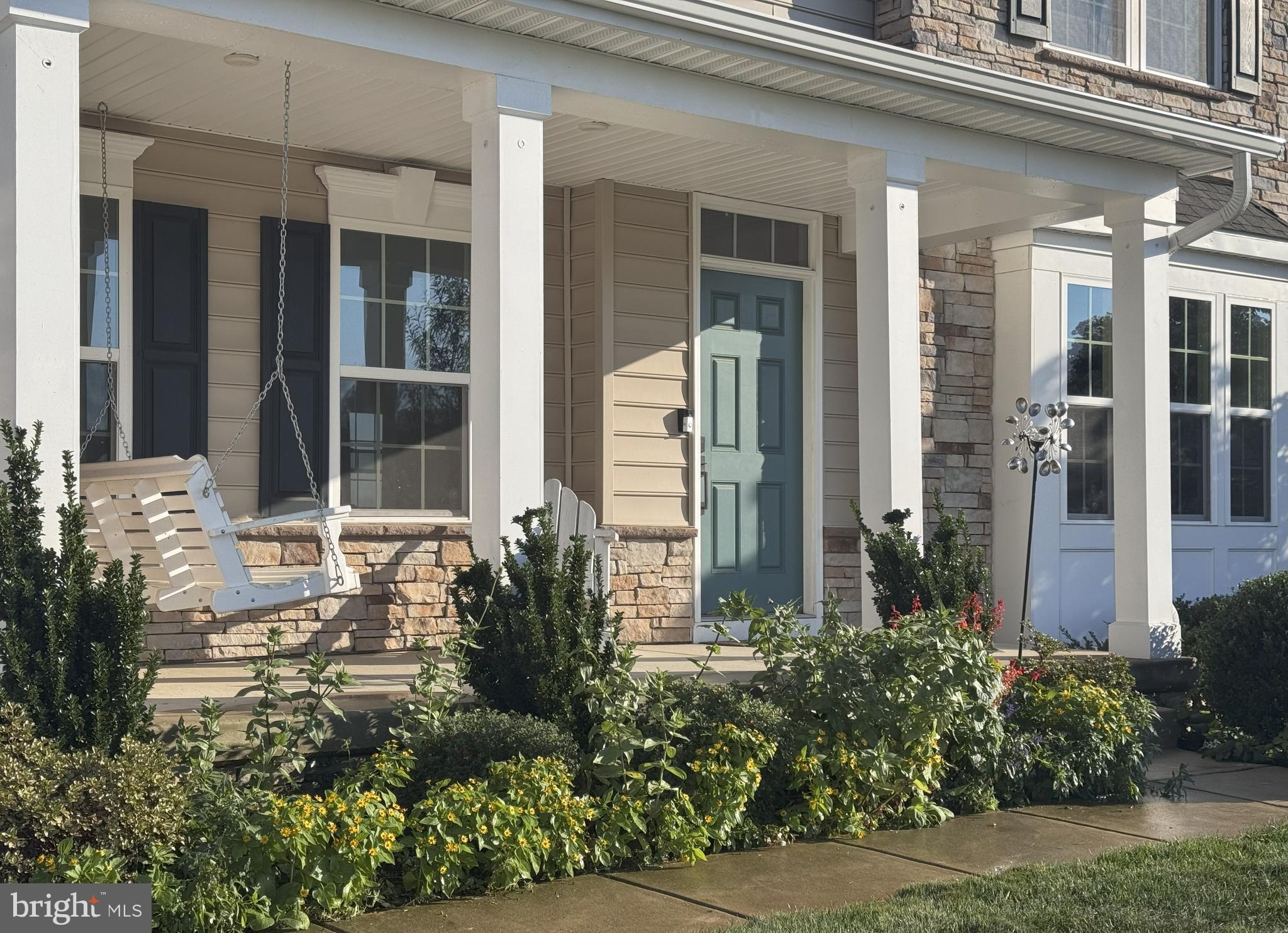 8 MELISSA DRIVE
