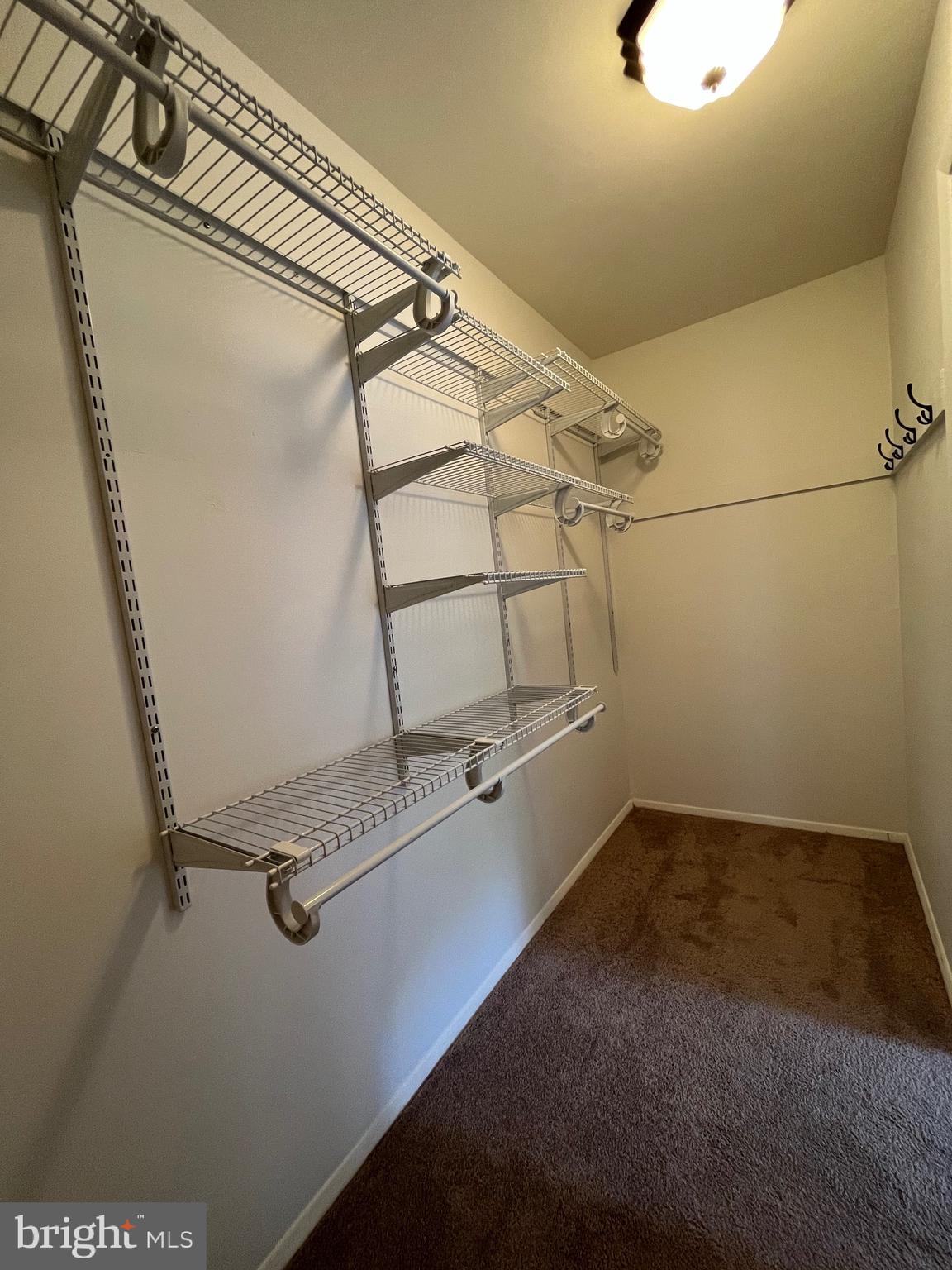 OCCOQUAN RIDGE - Residential Lease