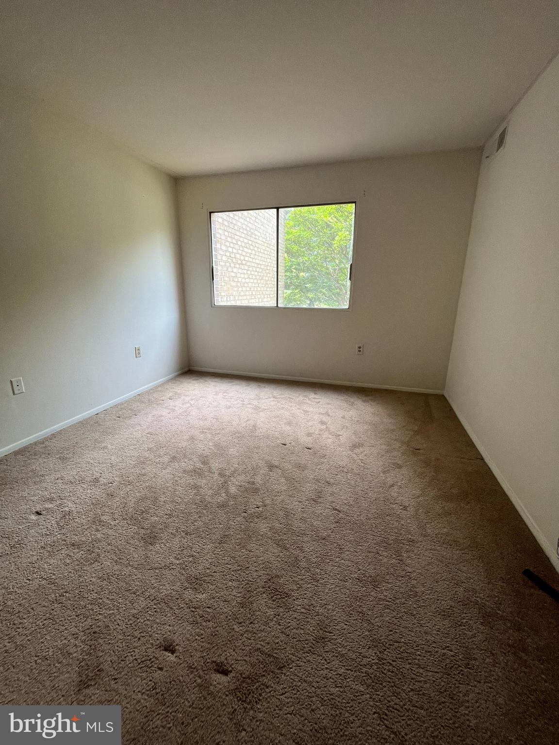 OCCOQUAN RIDGE - Residential Lease