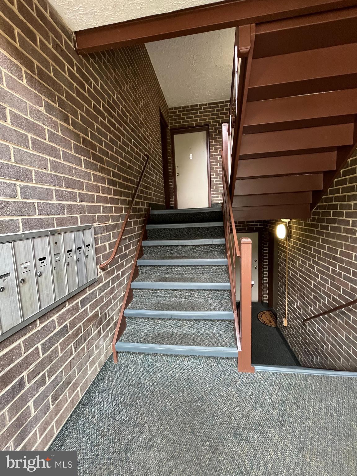 OCCOQUAN RIDGE - Residential Lease