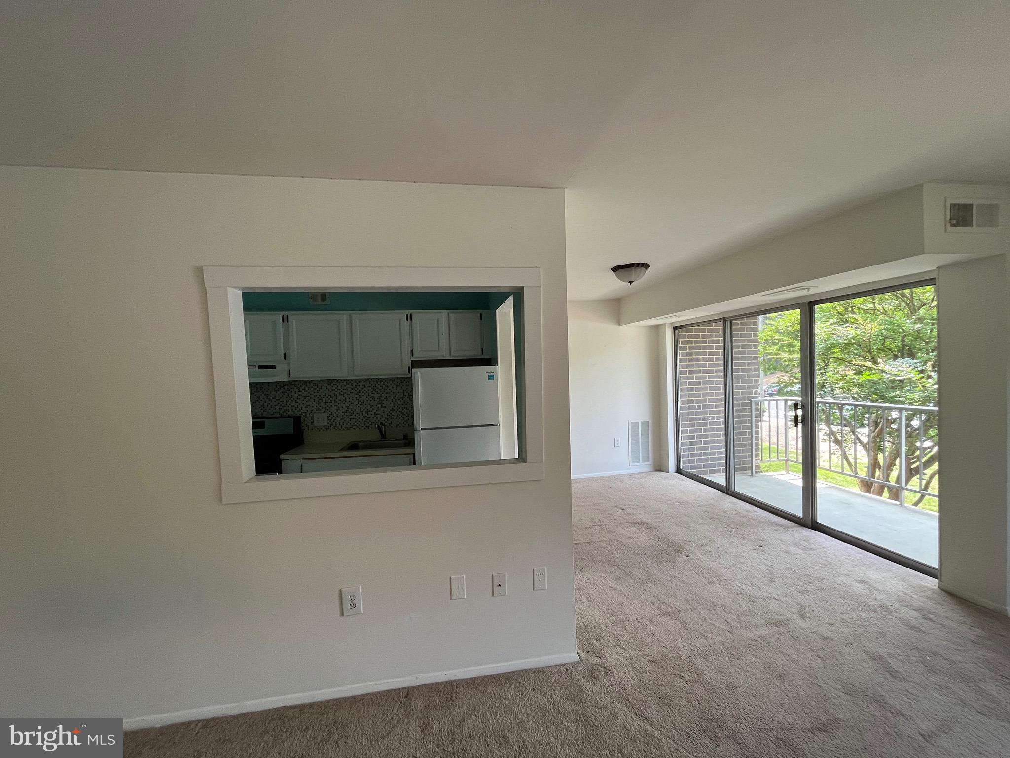 OCCOQUAN RIDGE - Residential Lease