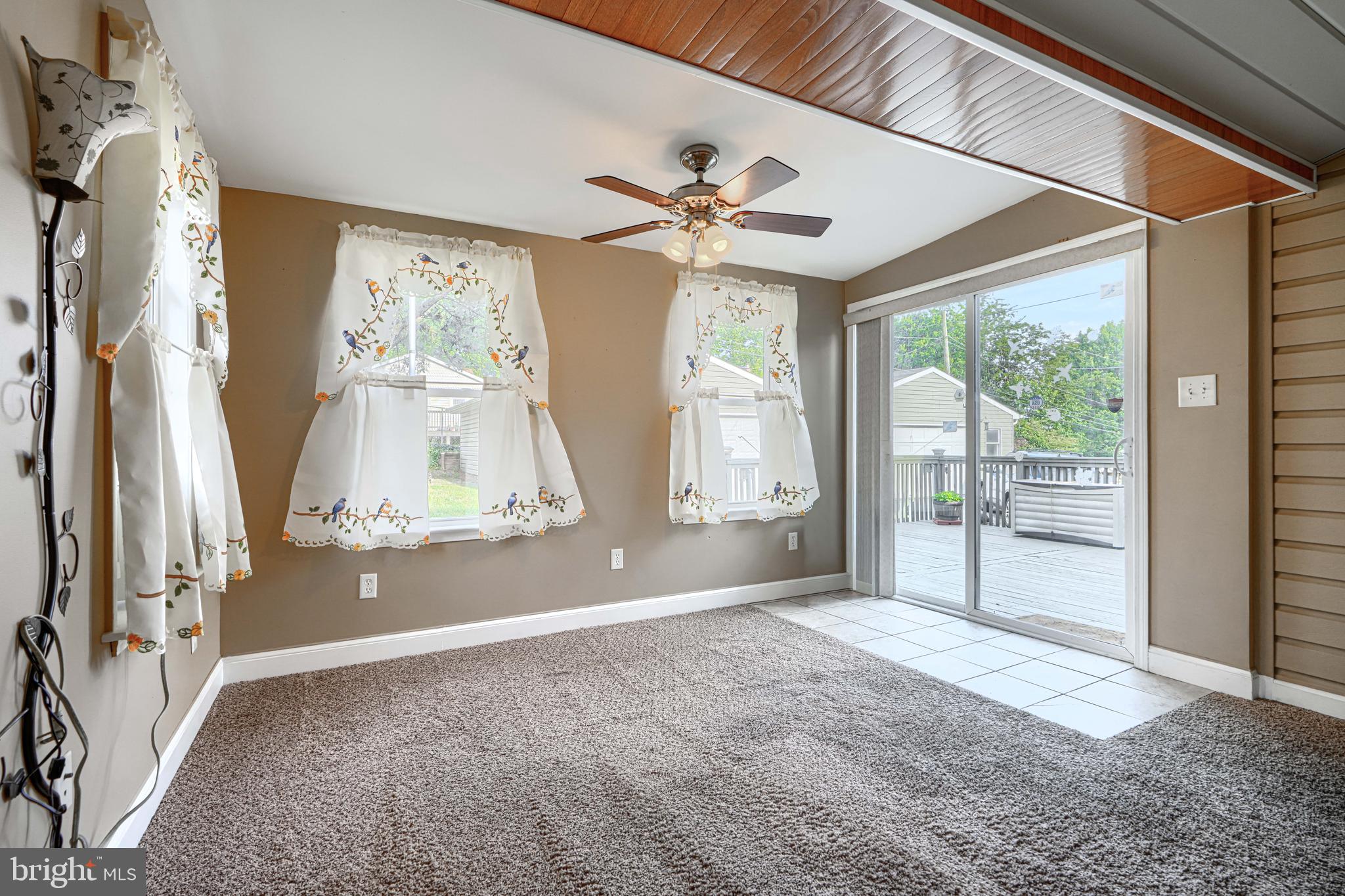 HAMILTON HILLS - Residential