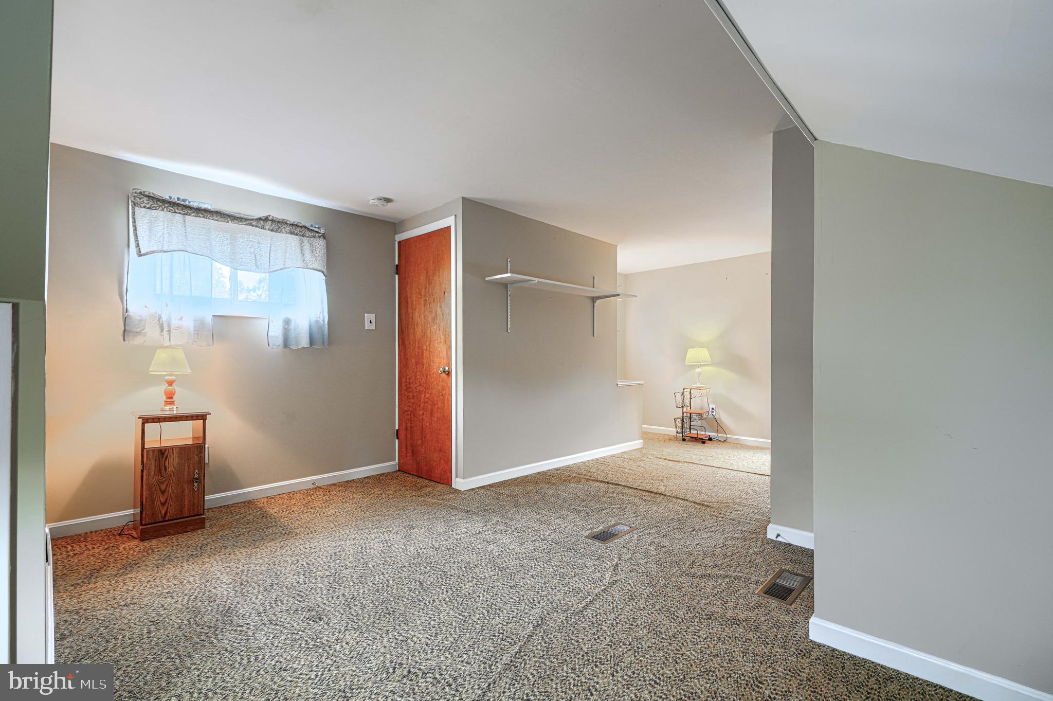 HAMILTON HILLS - Residential