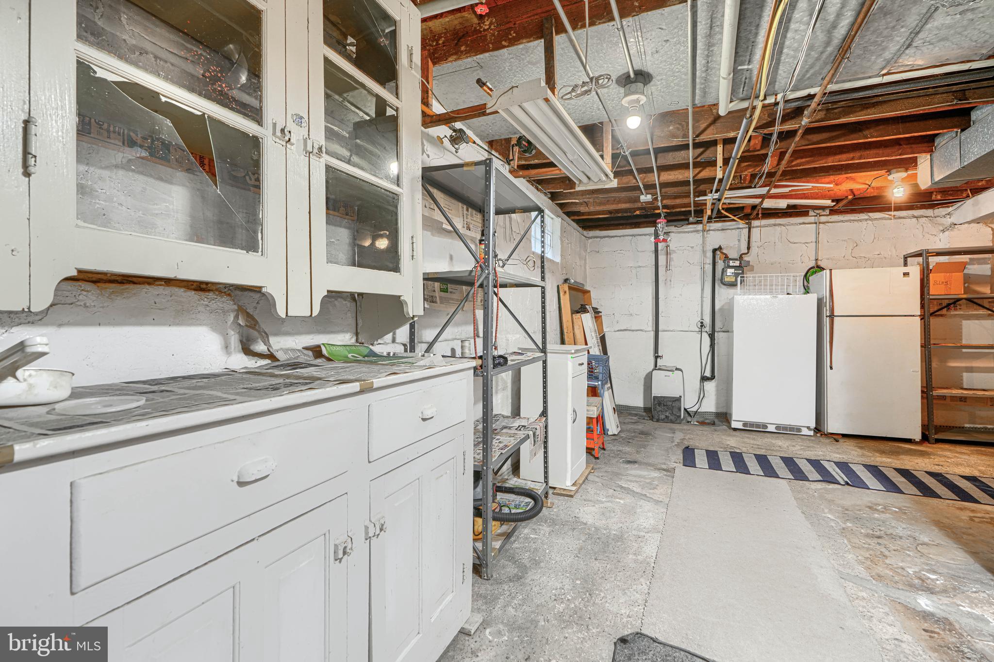 HAMILTON HILLS - Residential