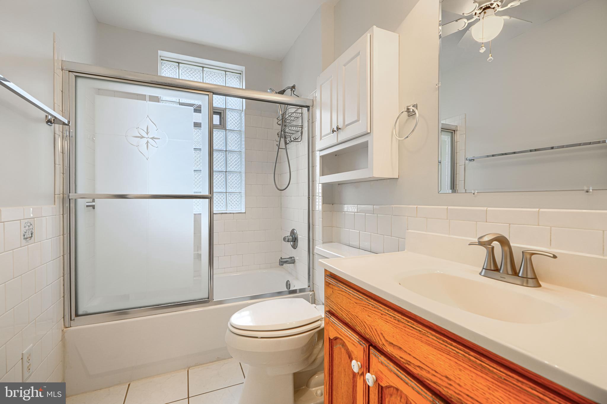 HAMILTON HILLS - Residential