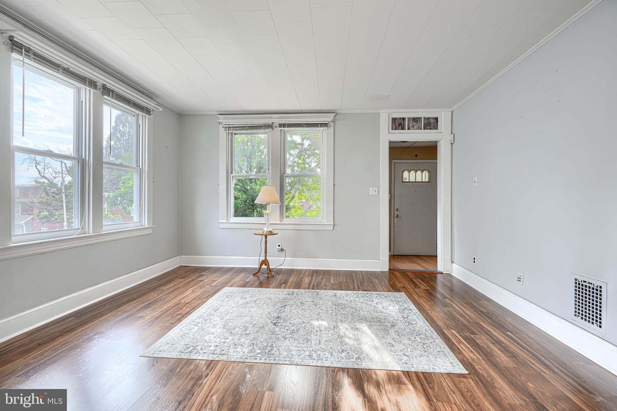 HAMILTON HILLS - Residential