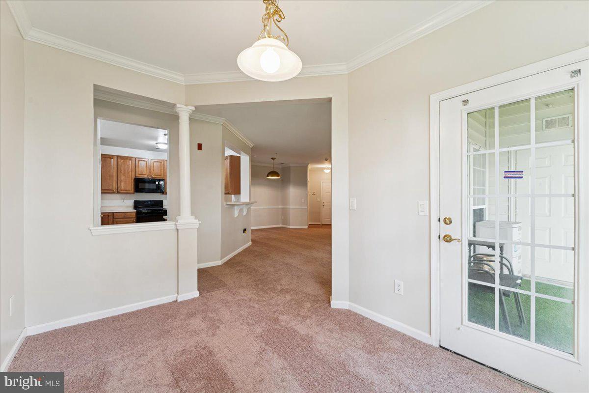 THE VISTAS AT REGENT PAR - Residential