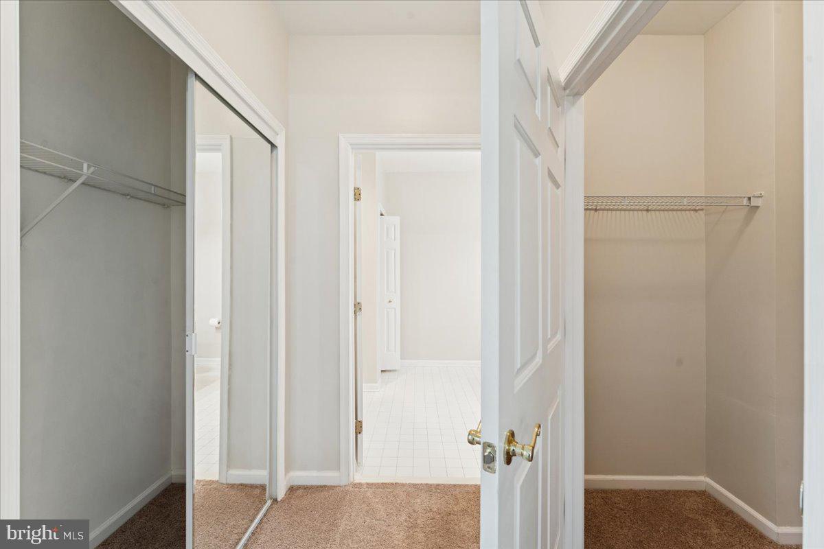 THE VISTAS AT REGENT PAR - Residential