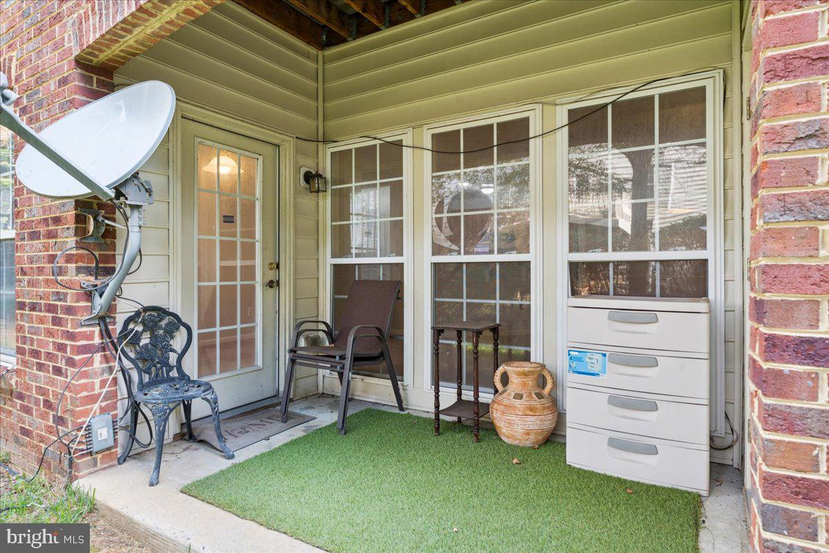 THE VISTAS AT REGENT PAR - Residential