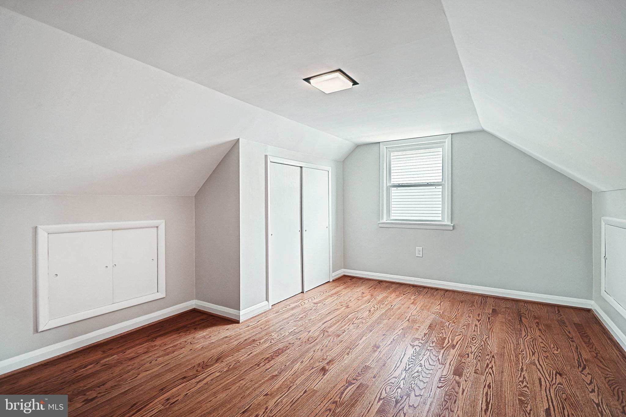 CEDAR CREST - Residential