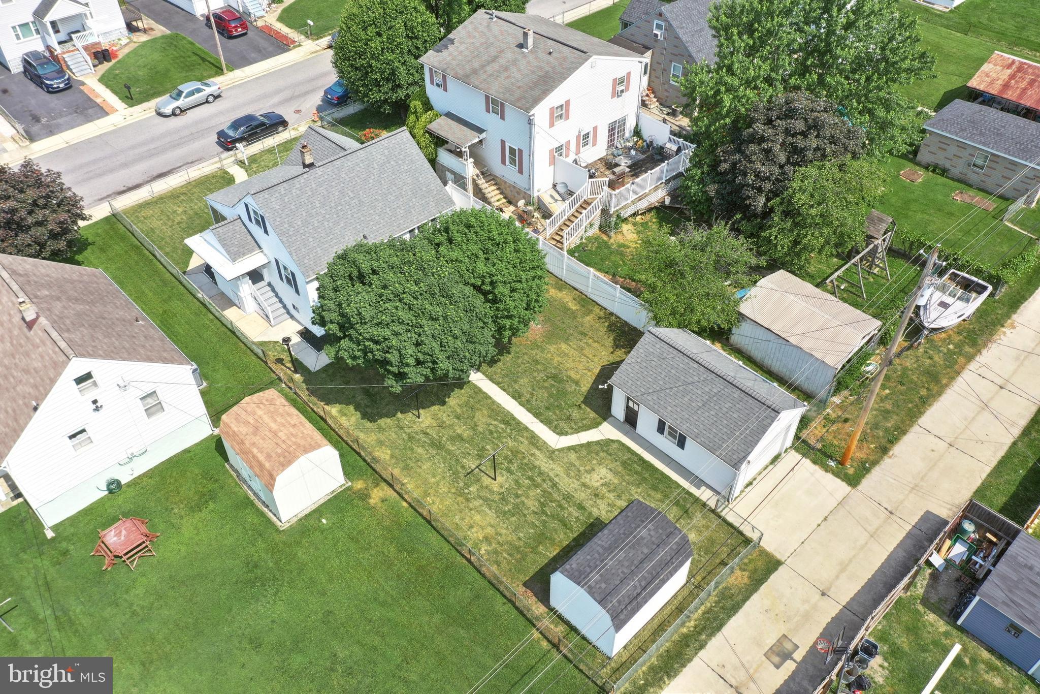 CEDAR CREST - Residential